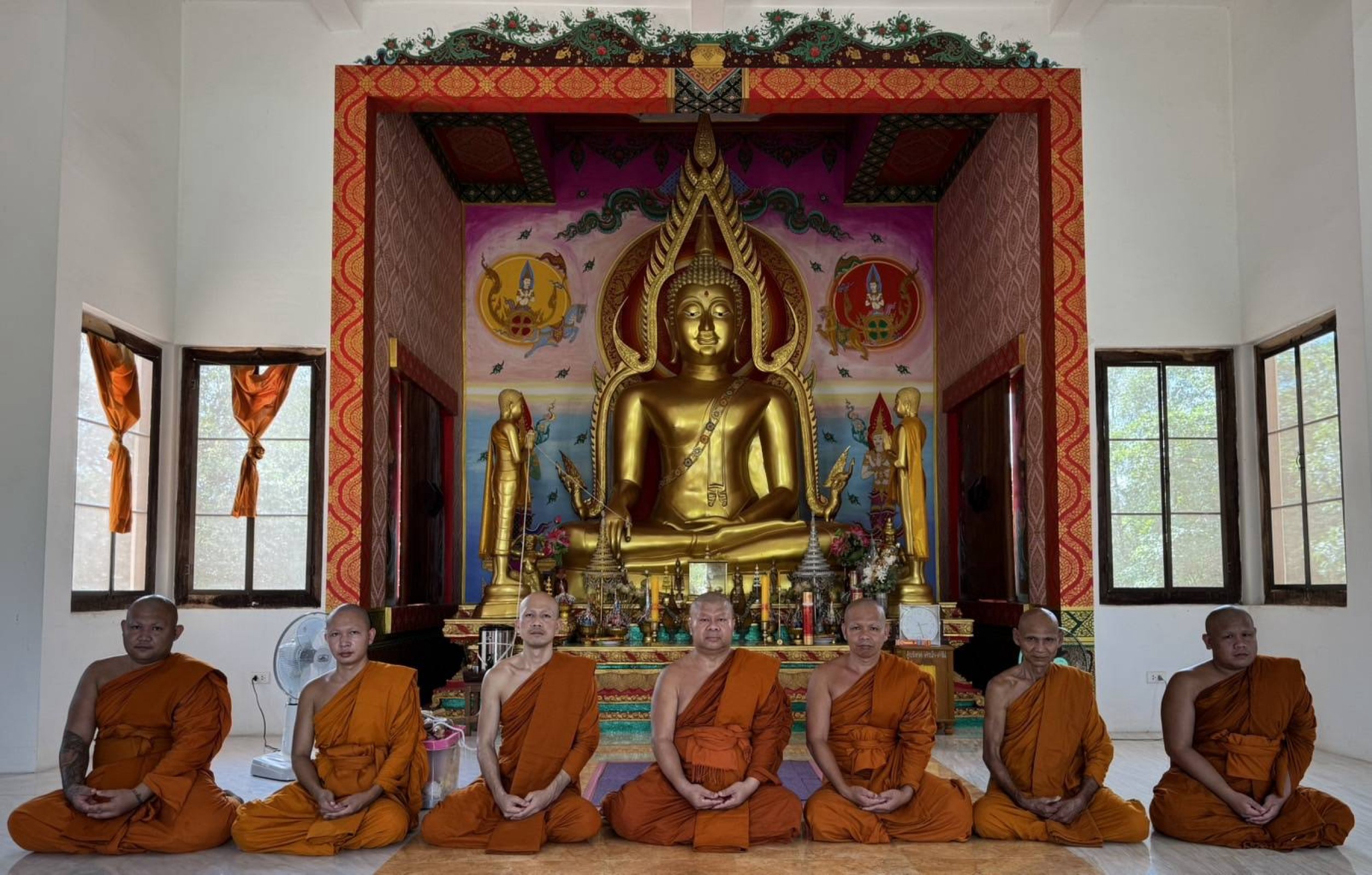 วัดคำเขื่อนแก้ว