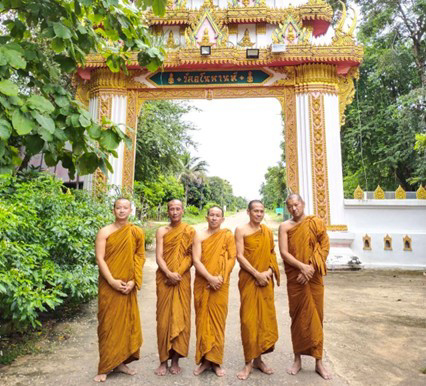 วัดอโนมานที