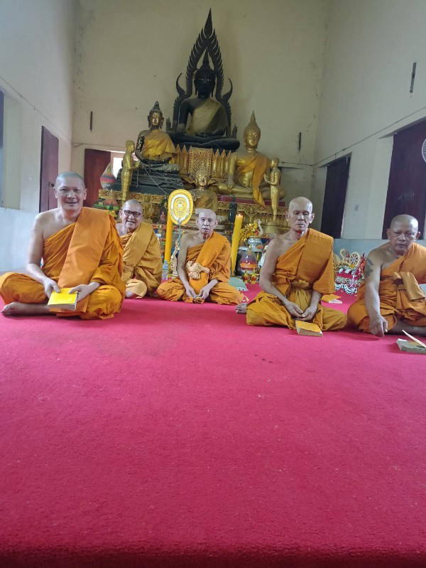 วัดหนองไก่ต่อ