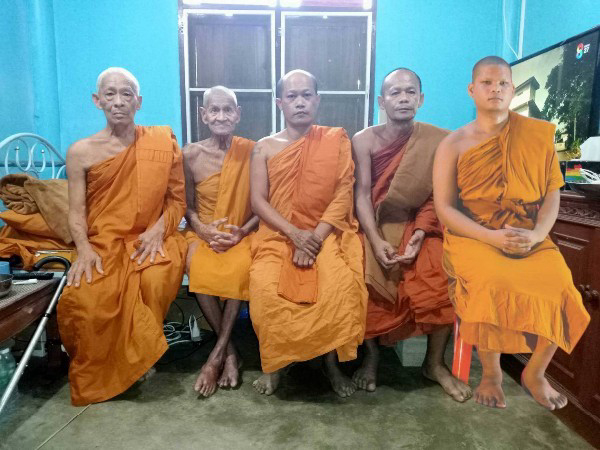 วัดห้วยหวาย