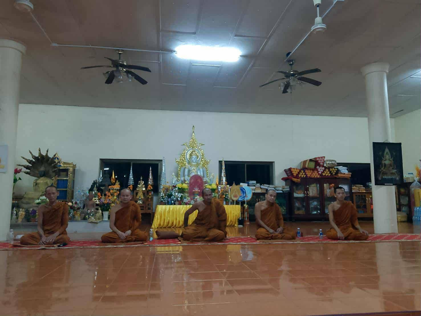 วัดป่าหนองชาด