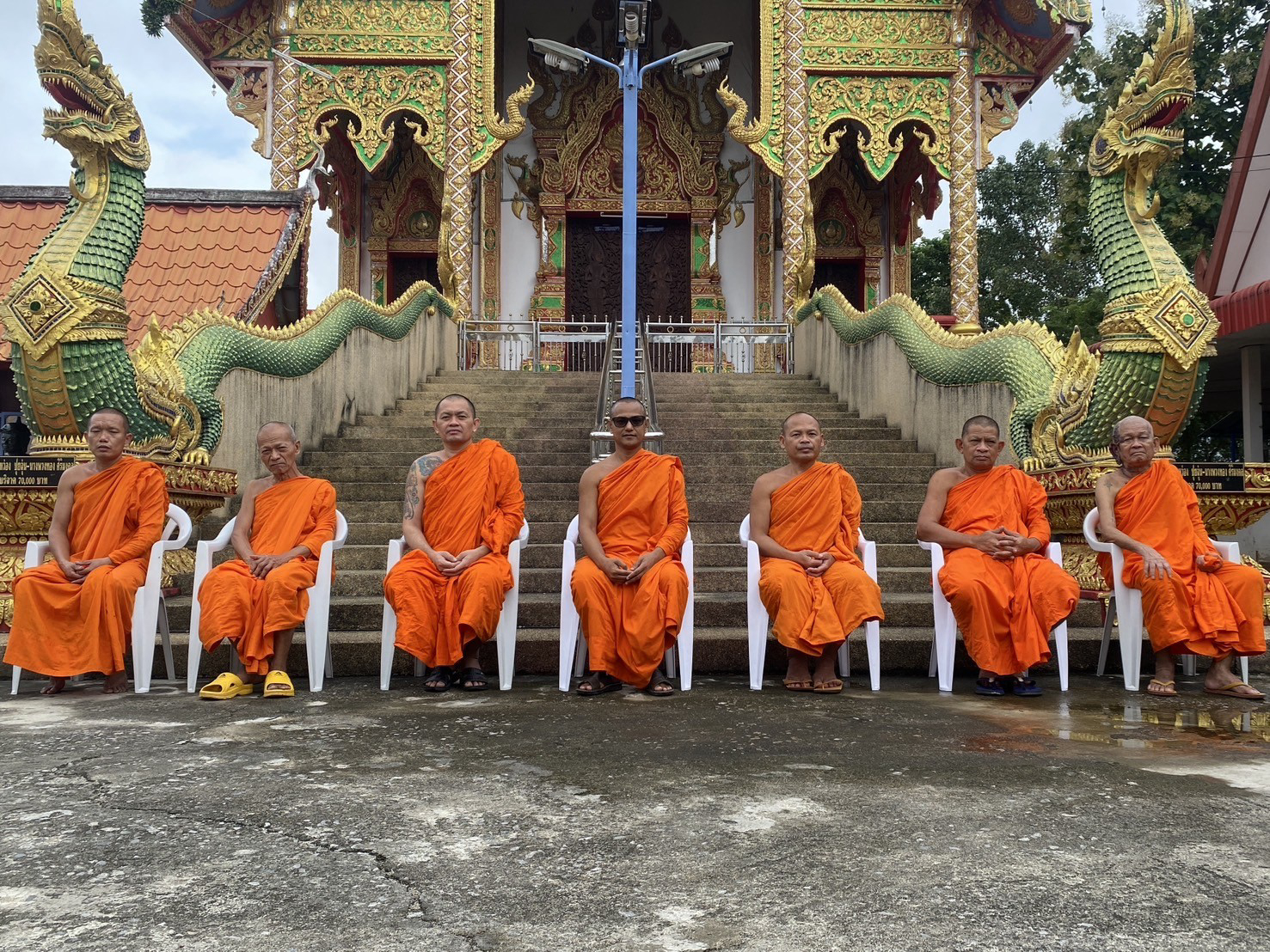 วัดร่องธาร