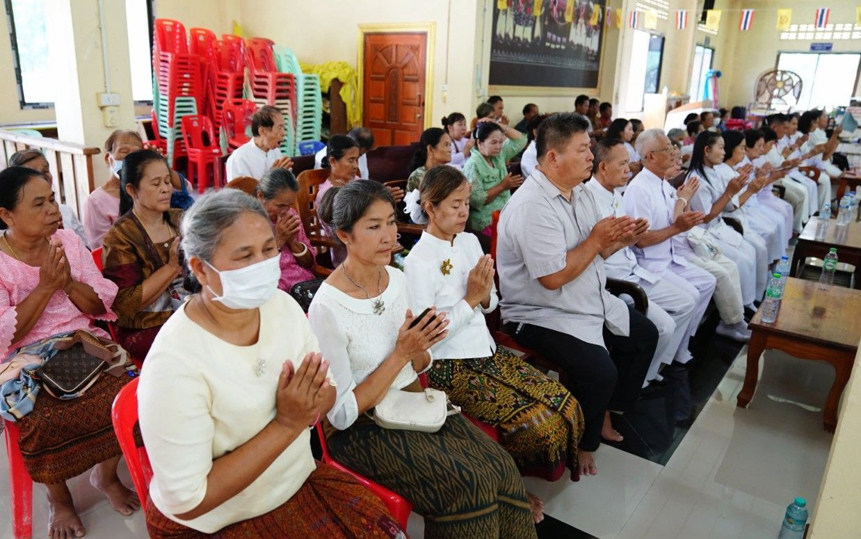 ภาพร่วมพิธีกรรมวัดบ้านระกา