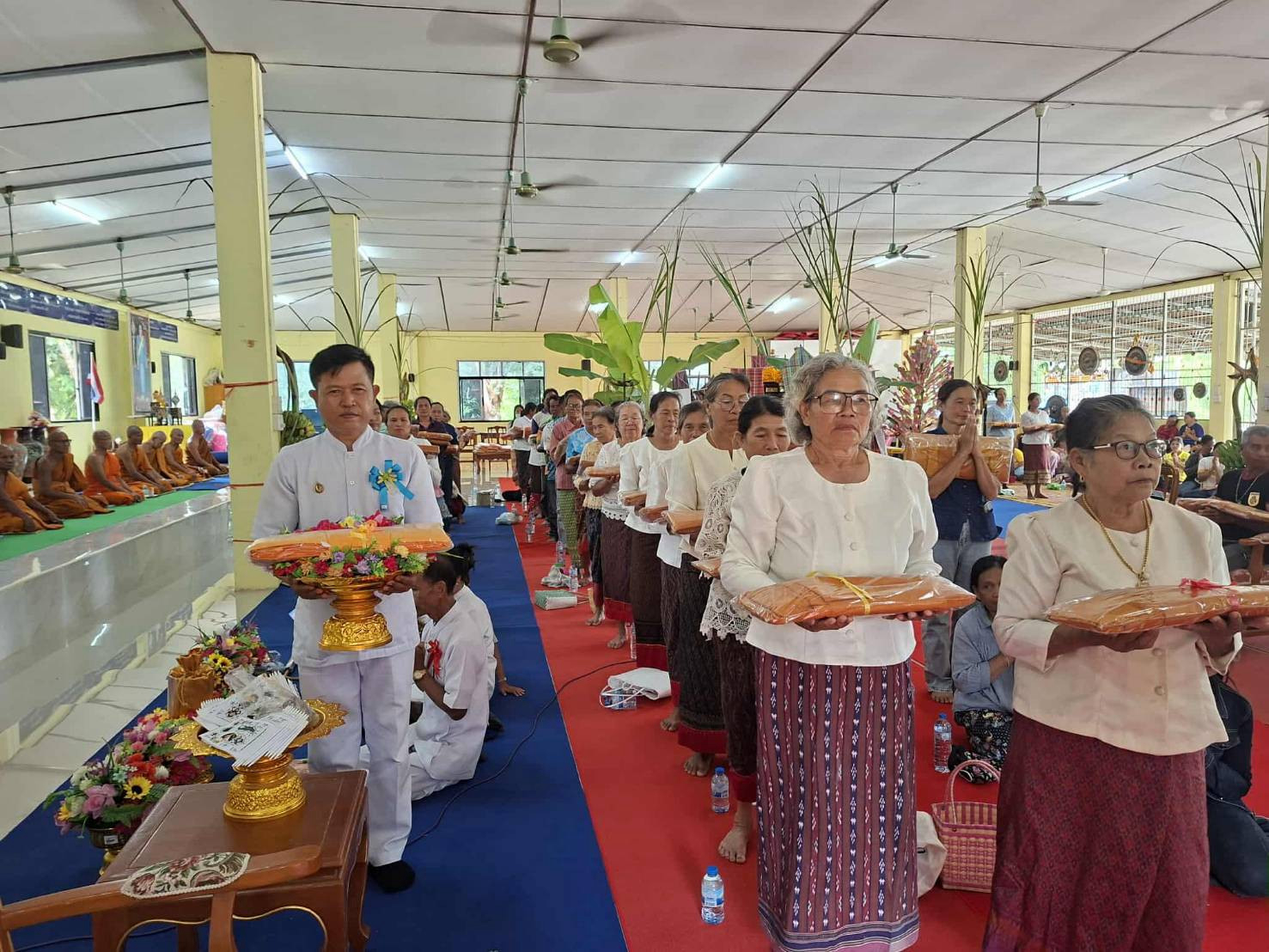 ภาพร่วมพิธีกรรมวัดหนองตาเรียม