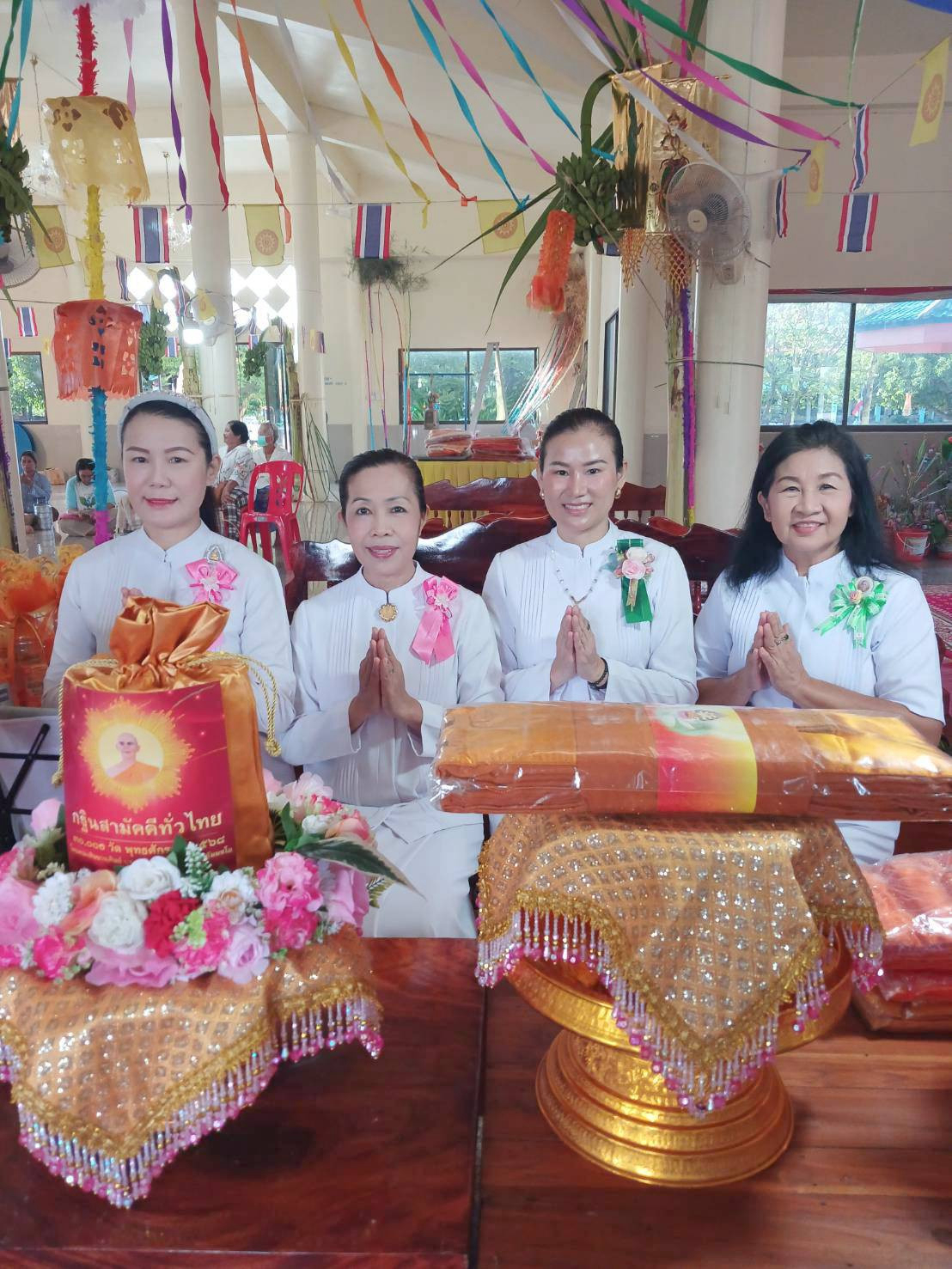 ภาพร่วมพิธีกรรมวัดกะบกเตี้ย