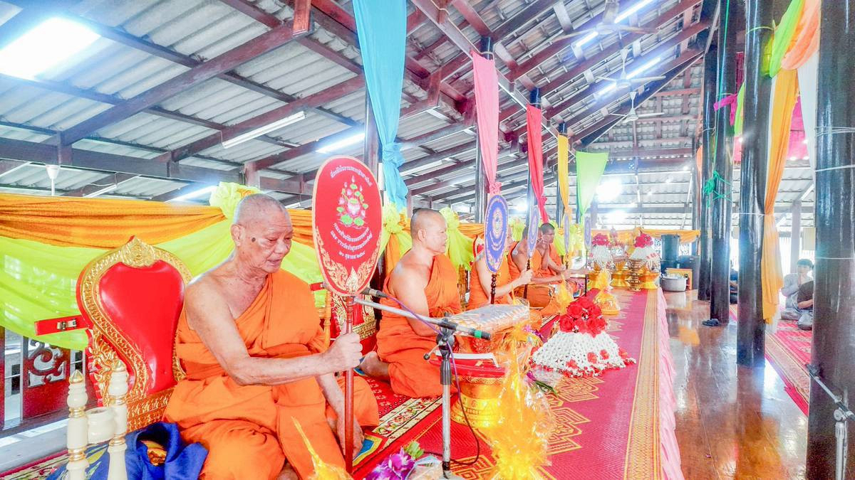 ภาพร่วมพิธีกรรมวัดบัวสุวรรณประดิษฐ์