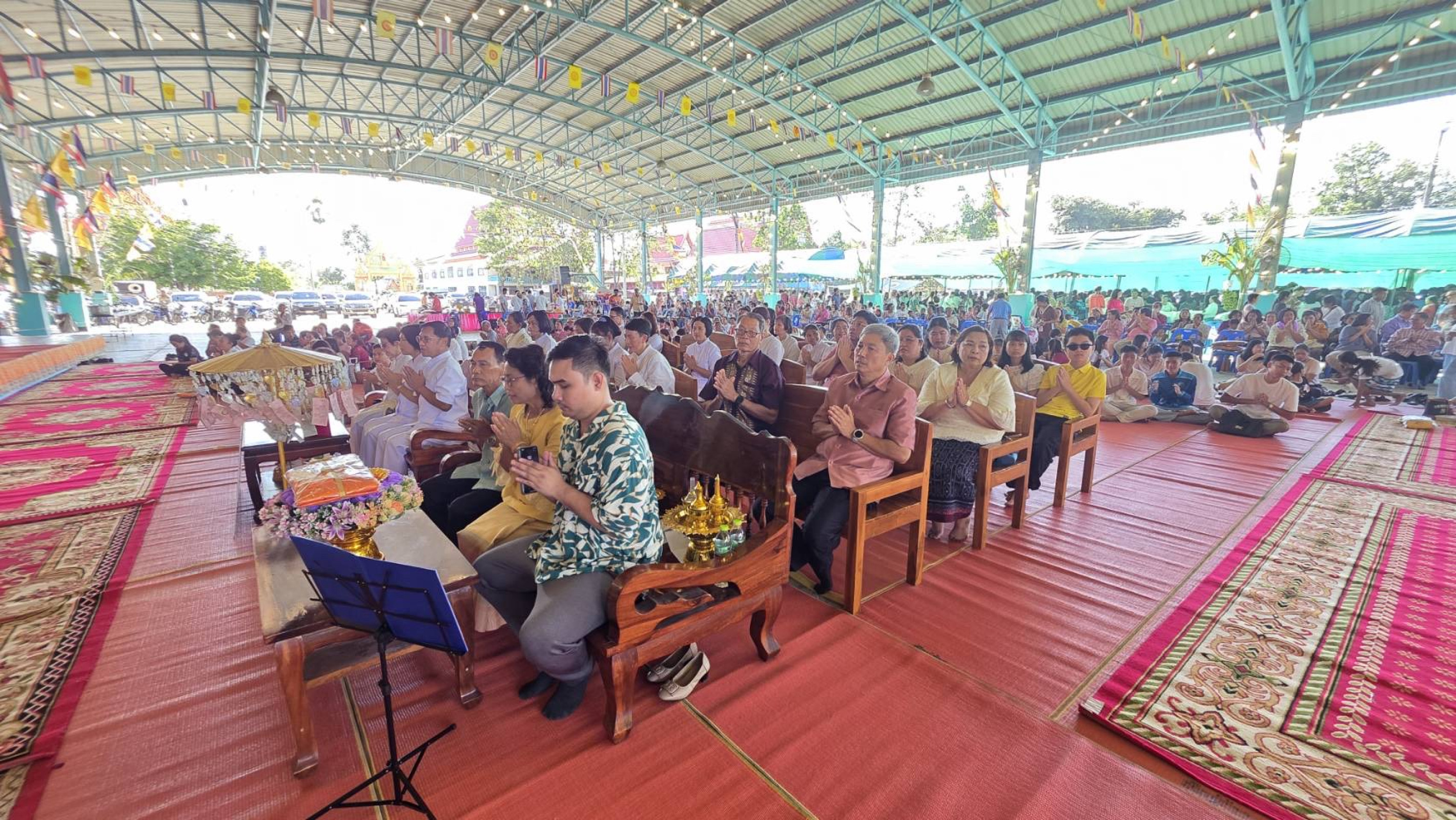ภาพร่วมพิธีกรรมวัดอู่ข้าว