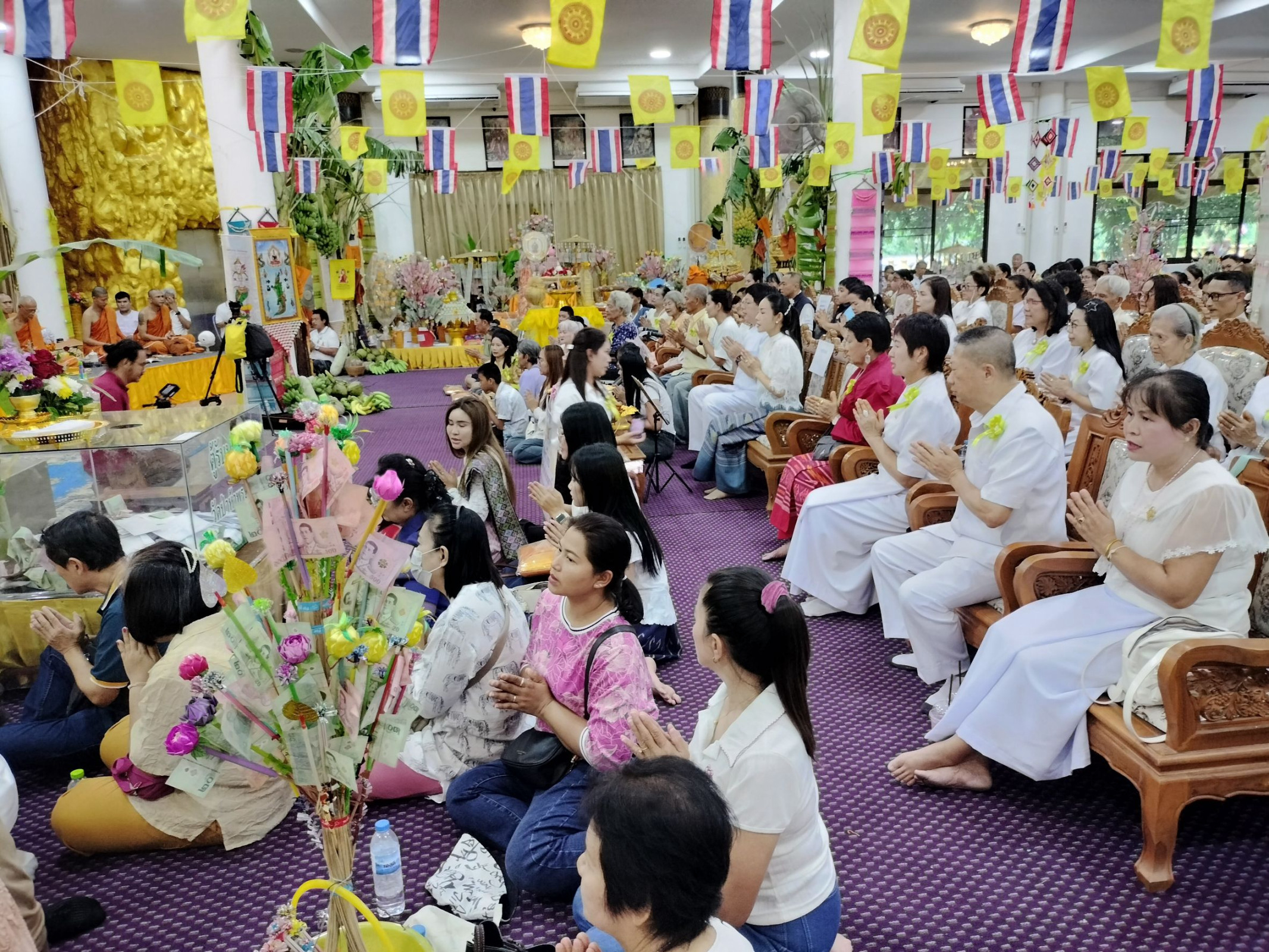 ภาพร่วมพิธีกรรมวัดปัญจบูรพาจารย์