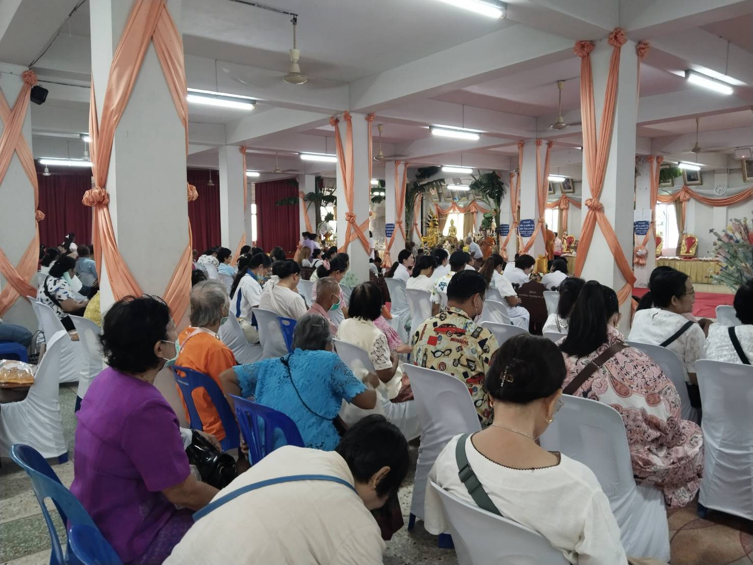 ภาพร่วมพิธีกรรมวัดเพิ่มทาน