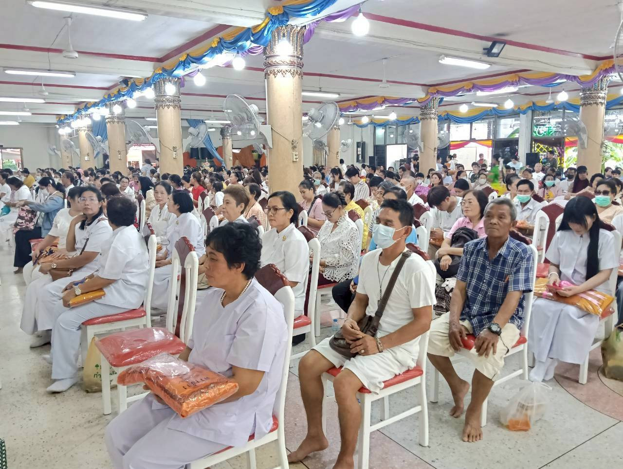 ภาพร่วมพิธีกรรมวัดคุณหญิงส้มจีน