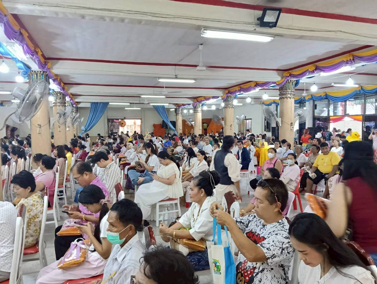 ภาพร่วมพิธีกรรมวัดคุณหญิงส้มจีน