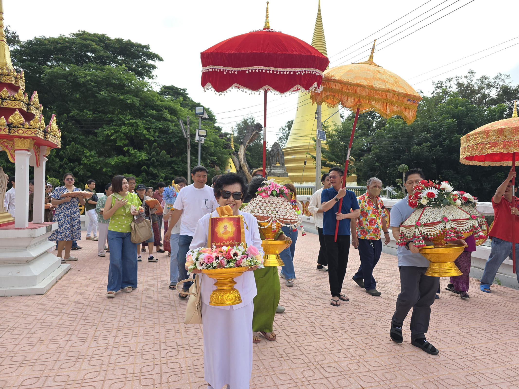 ภาพร่วมขบวนกฐินวัดโพธิ์งาม