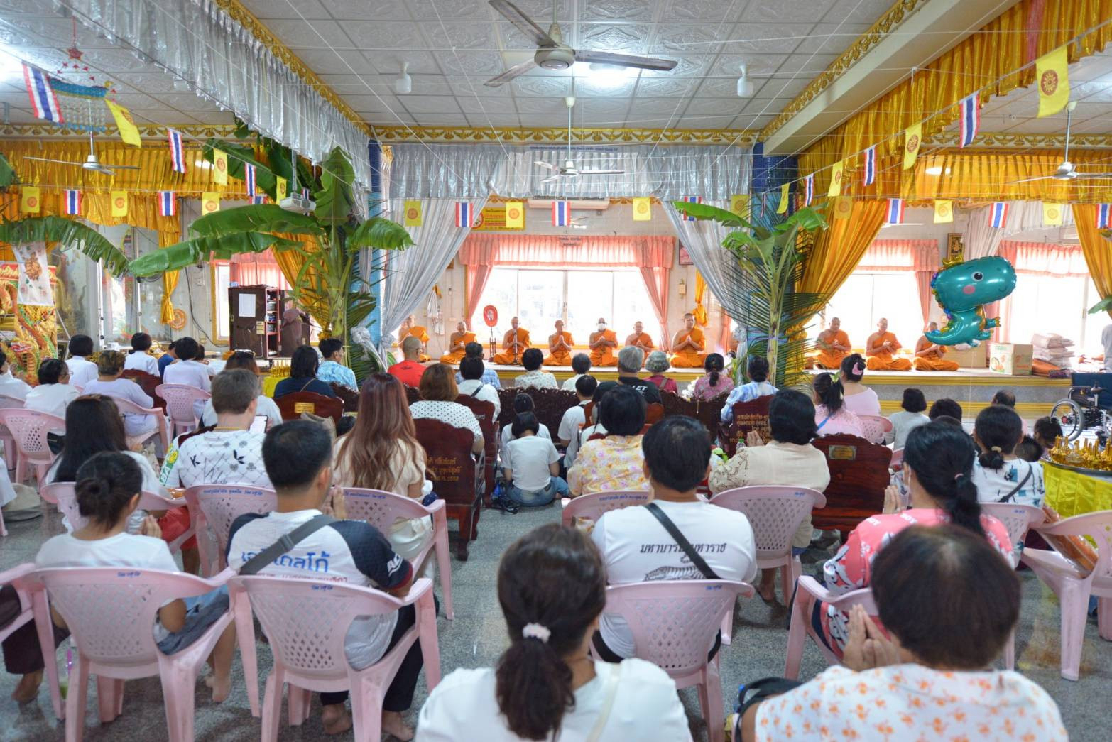 ภาพร่วมพิธีกรรมวัดเวฬุวัน