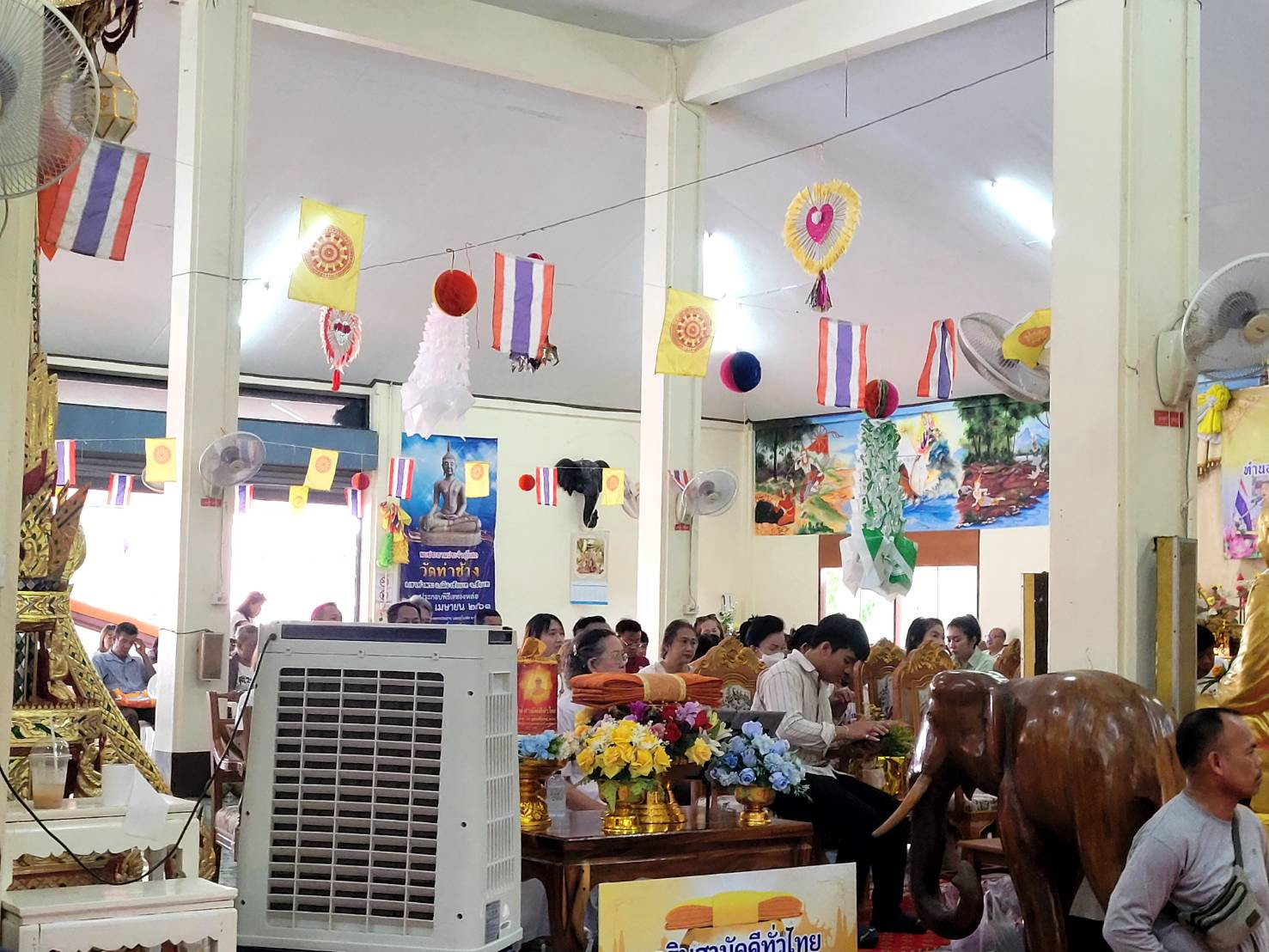 ภาพร่วมพิธีกรรมวัดท่าช้าง