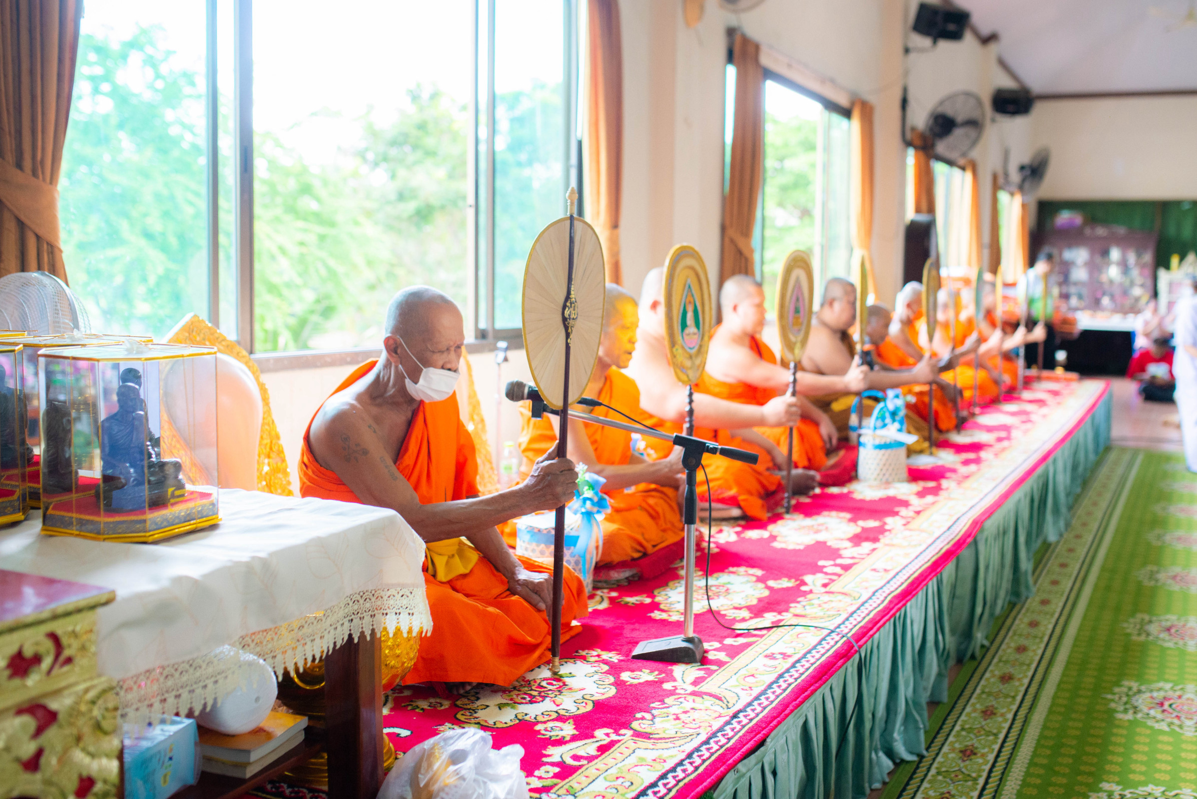ภาพร่วมพิธีกรรมวัดลำพระยาราษฎร์เจริญธรรม
