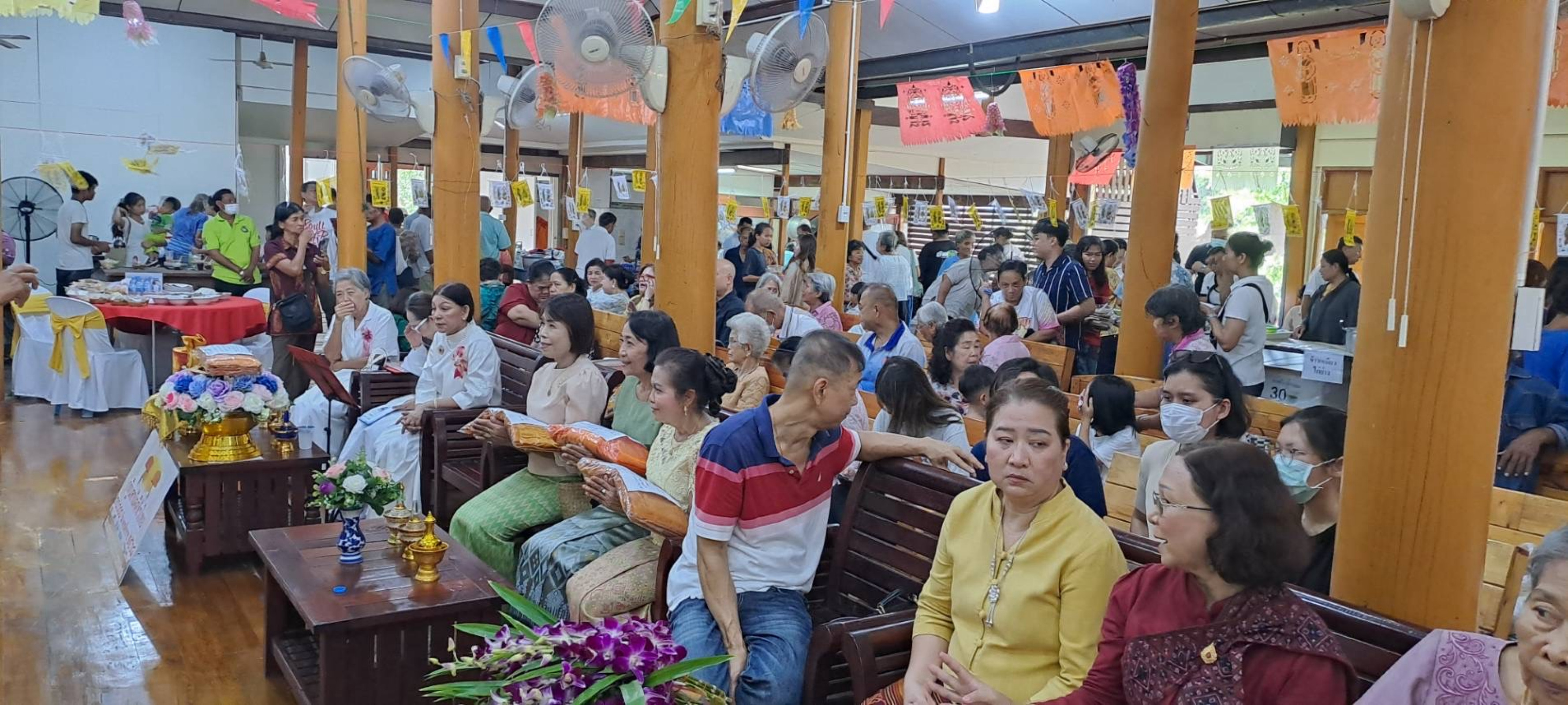 ภาพร่วมพิธีกรรมวัดมหาพล