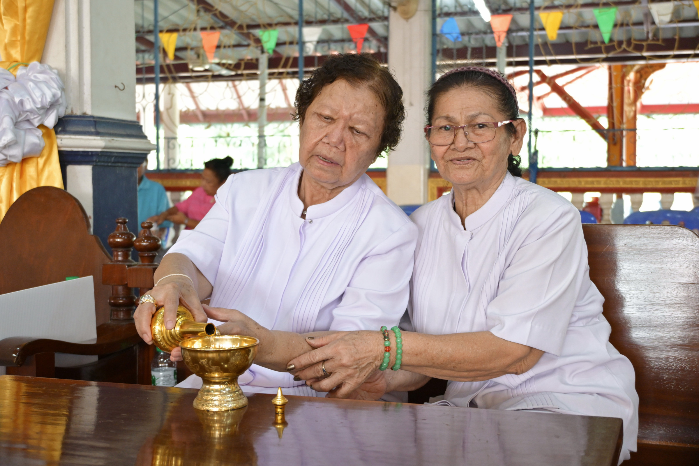 ภาพร่วมพิธีกรรมวัดคงษาสุทธาราม