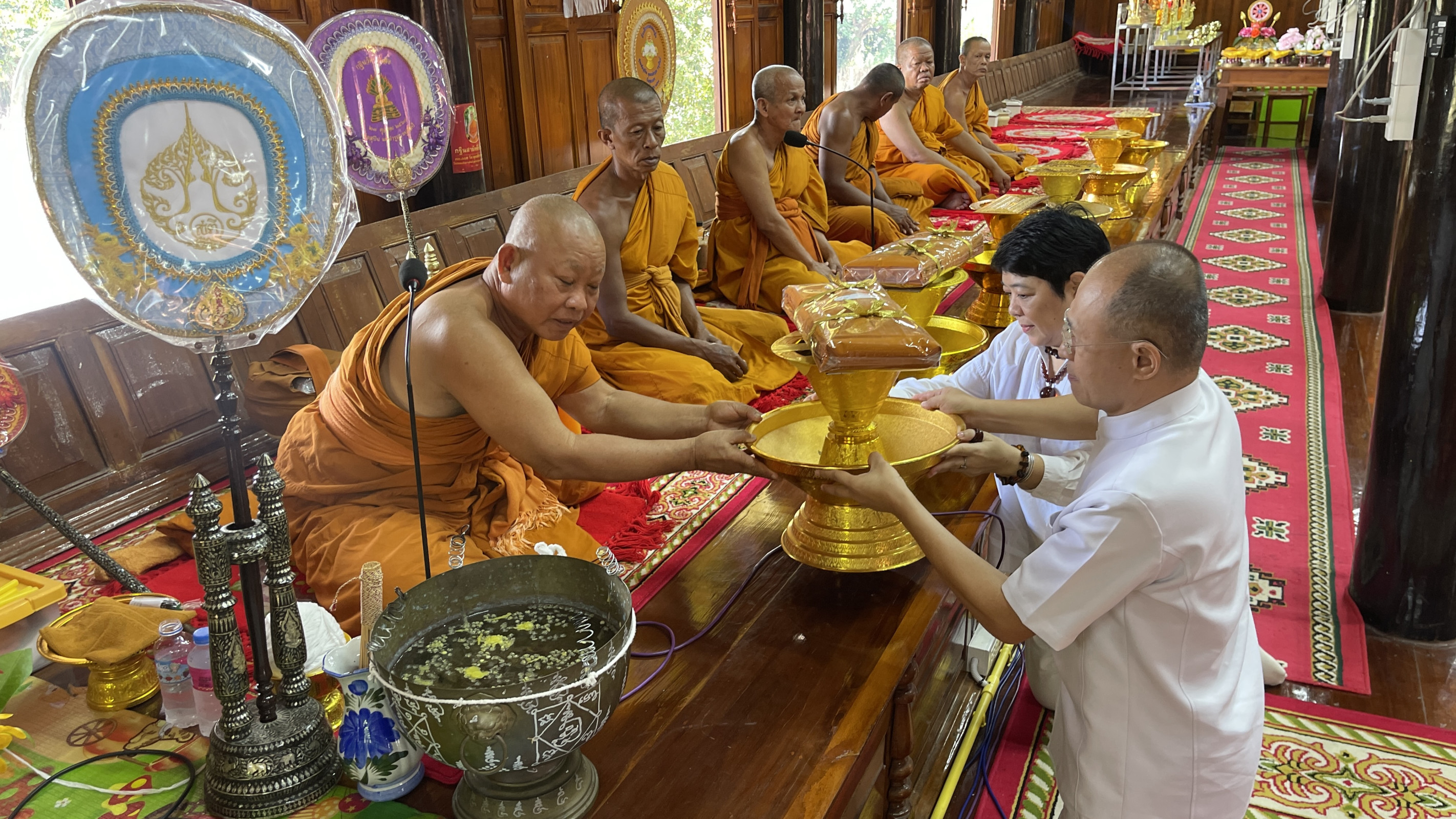 ภาพร่วมพิธีกรรมวัดชุมแสง