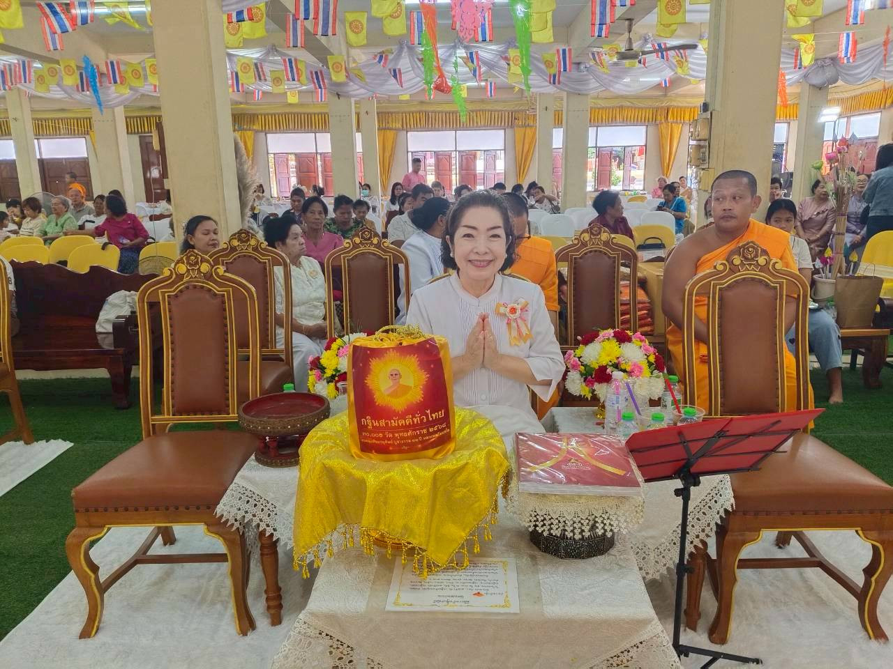 ภาพร่วมพิธีกรรมวัดทองทรงธรรม