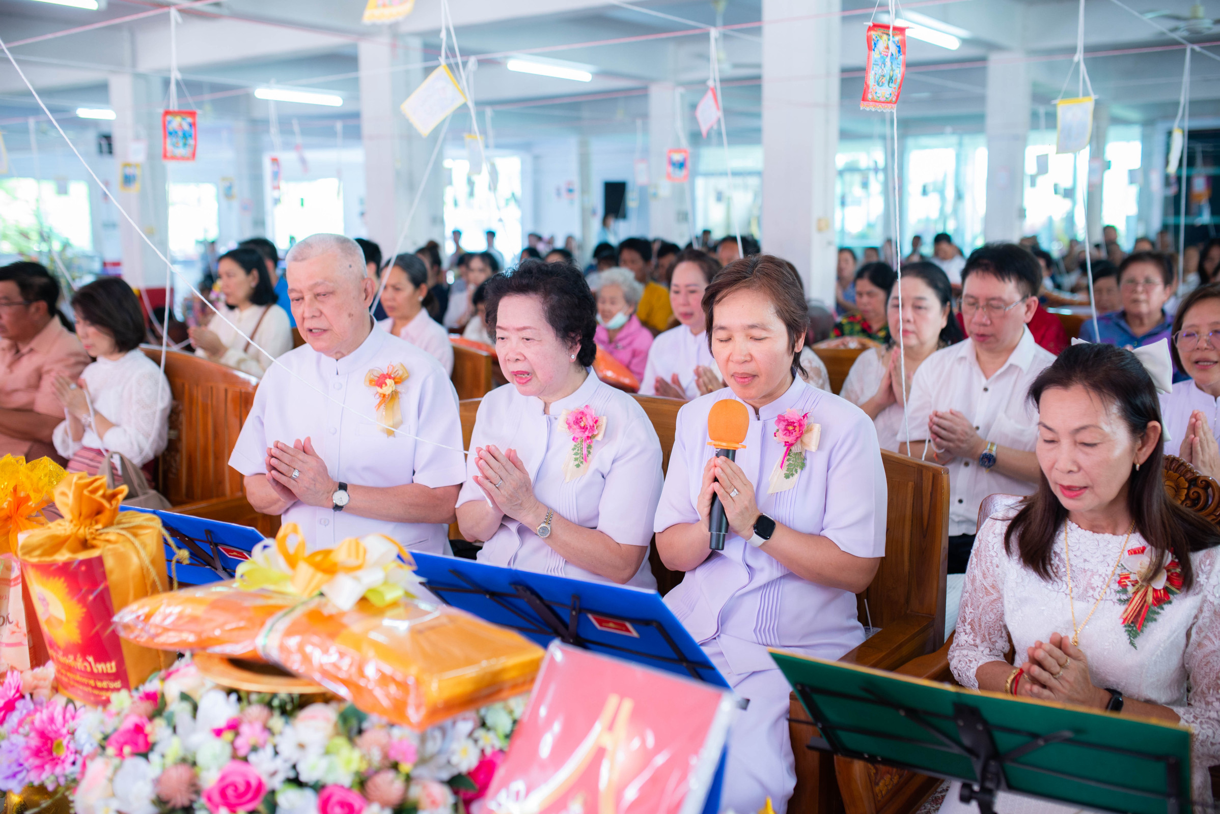 ภาพกล่าวคำถวายกฐินวัดลำบัว