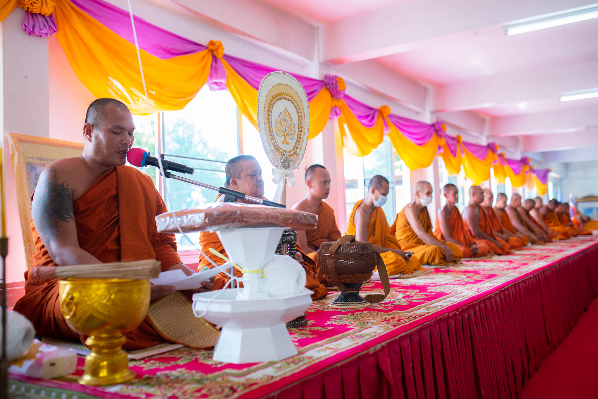 ภาพร่วมพิธีกรรมวัดลำบัว