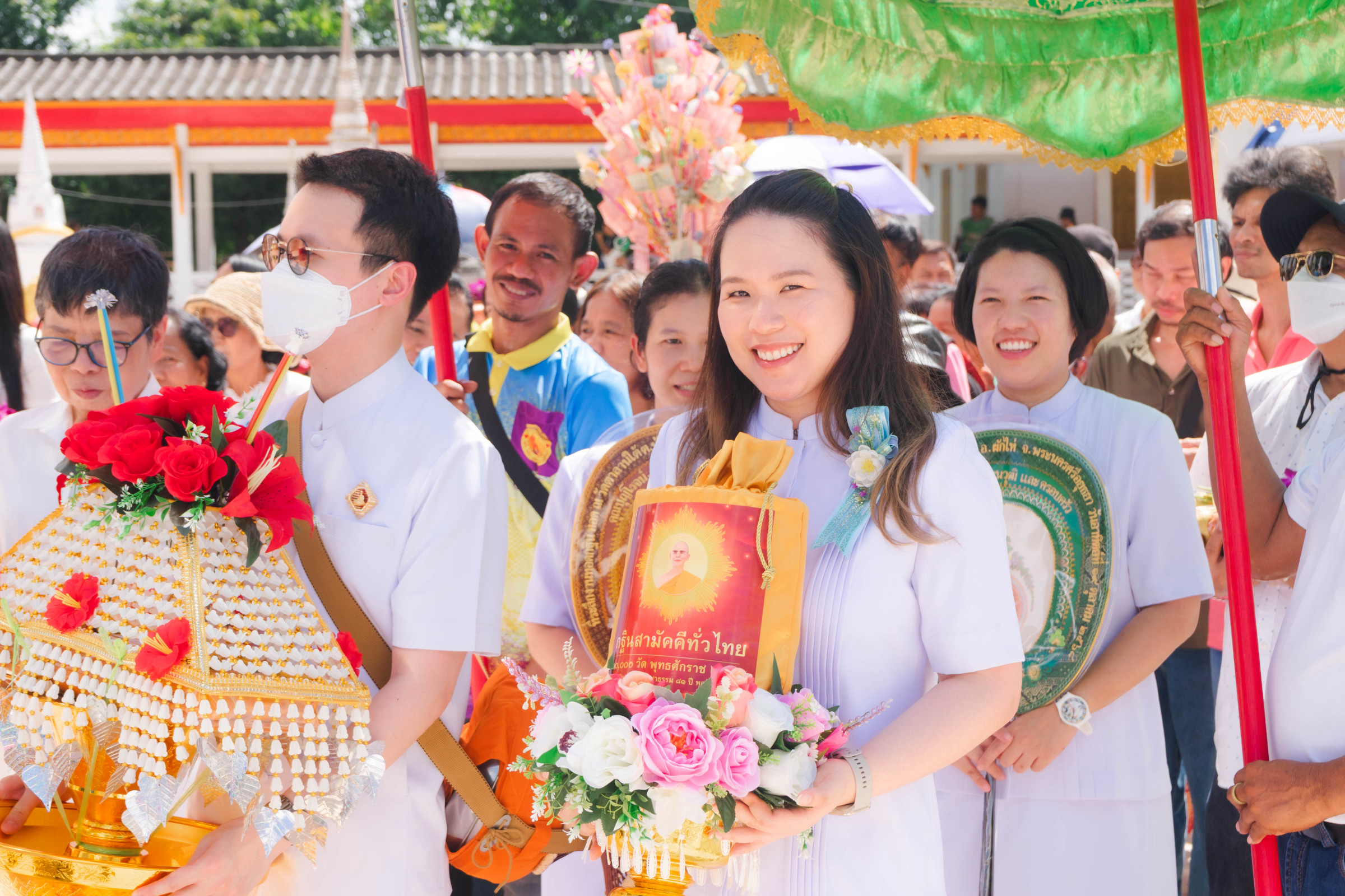 ภาพร่วมพิธีกรรมวัดตาลานใต้