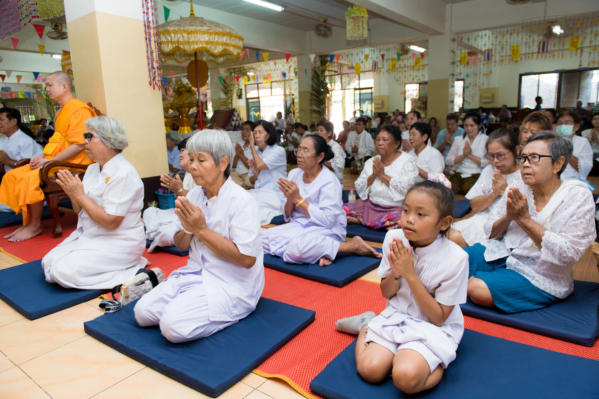 ภาพร่วมพิธีกรรมวัดจงโก