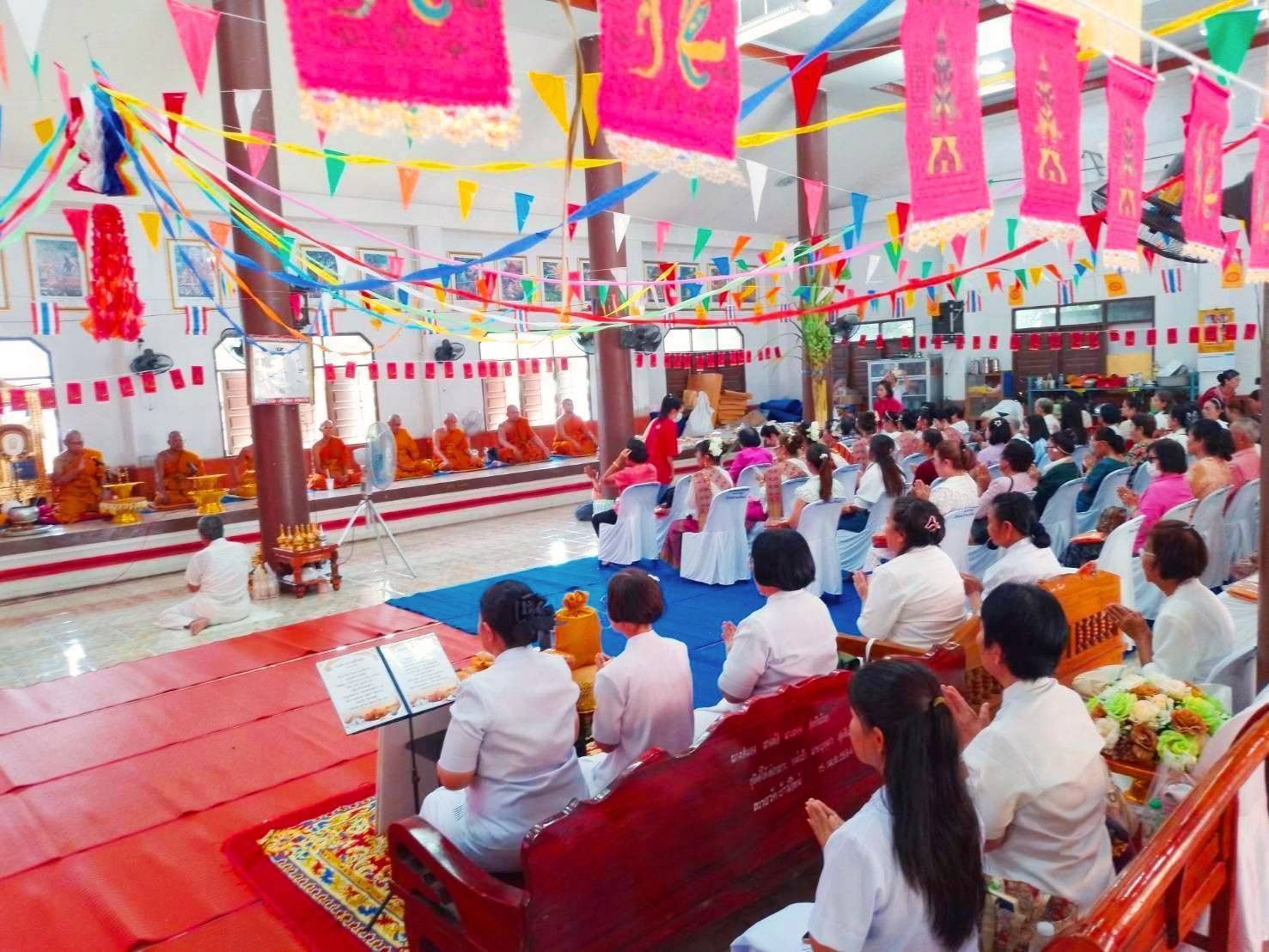 ภาพร่วมพิธีกรรมวัดบ้านใหม่