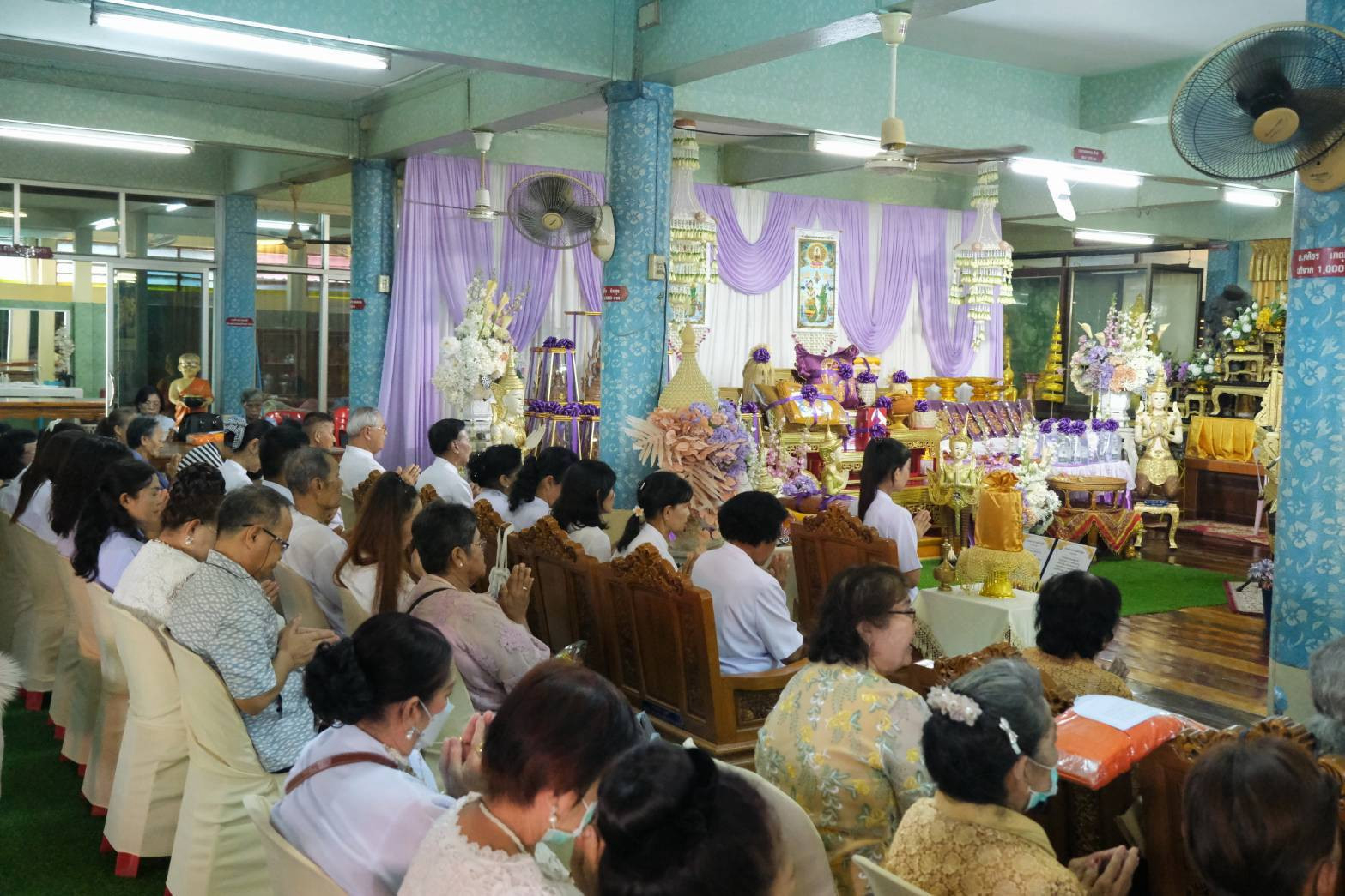 ภาพร่วมพิธีกรรมวัดสำราญ