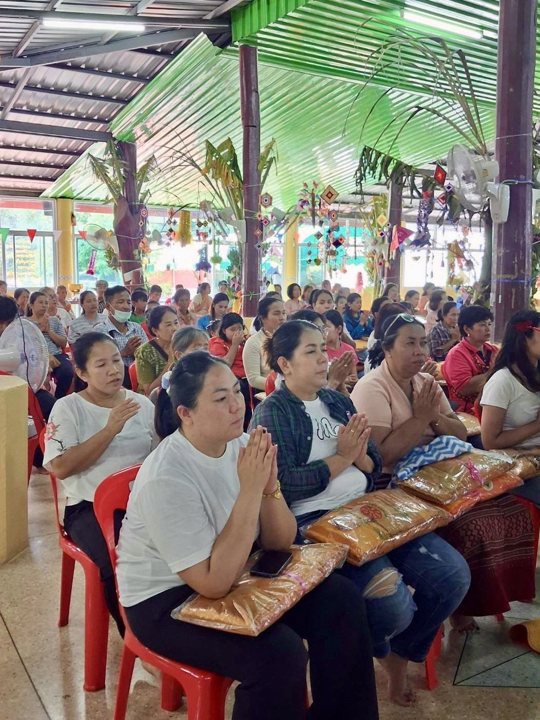 ภาพร่วมพิธีกรรมวัดหนองโก
