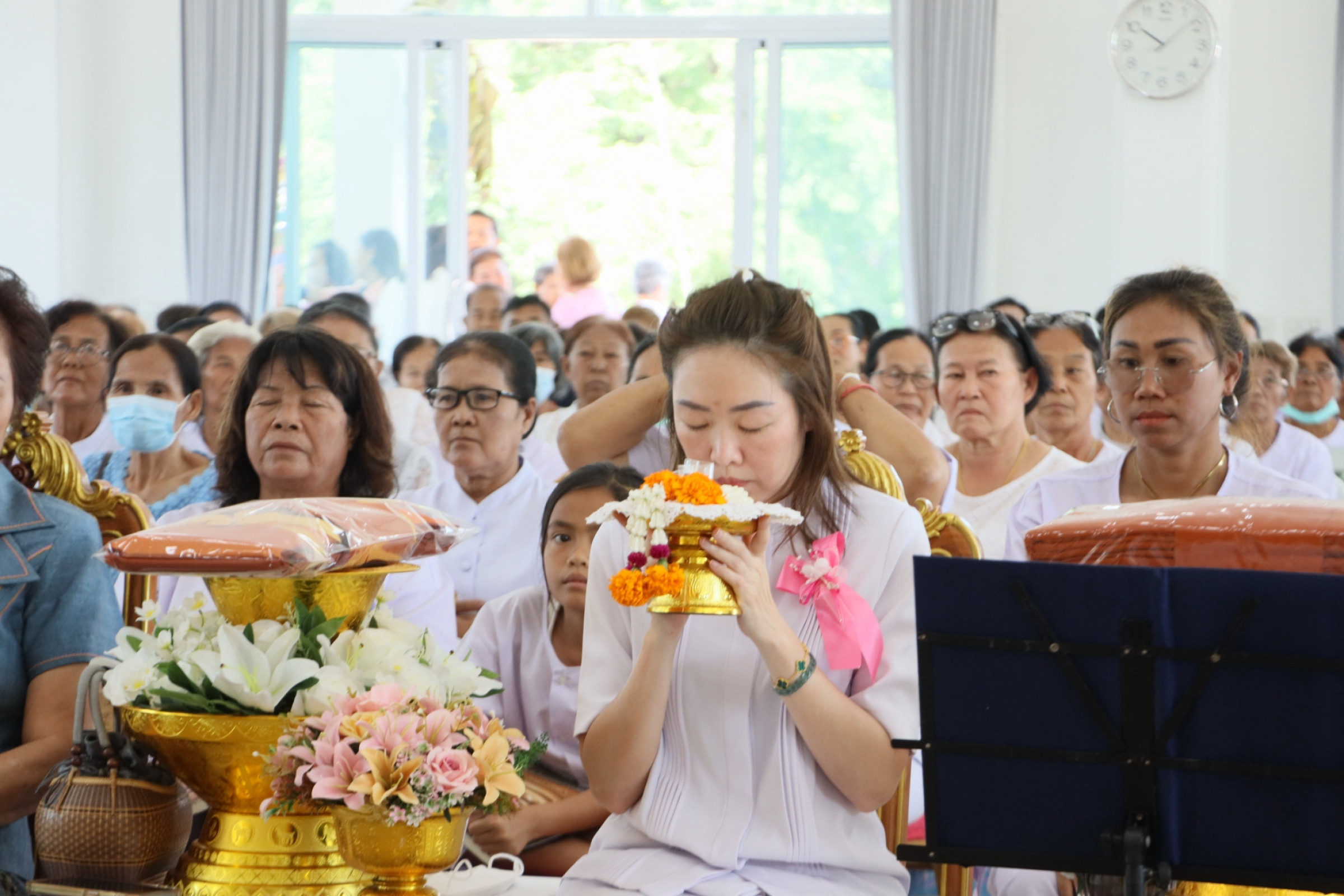 ภาพร่วมพิธีกรรมวัดศิริมงคล