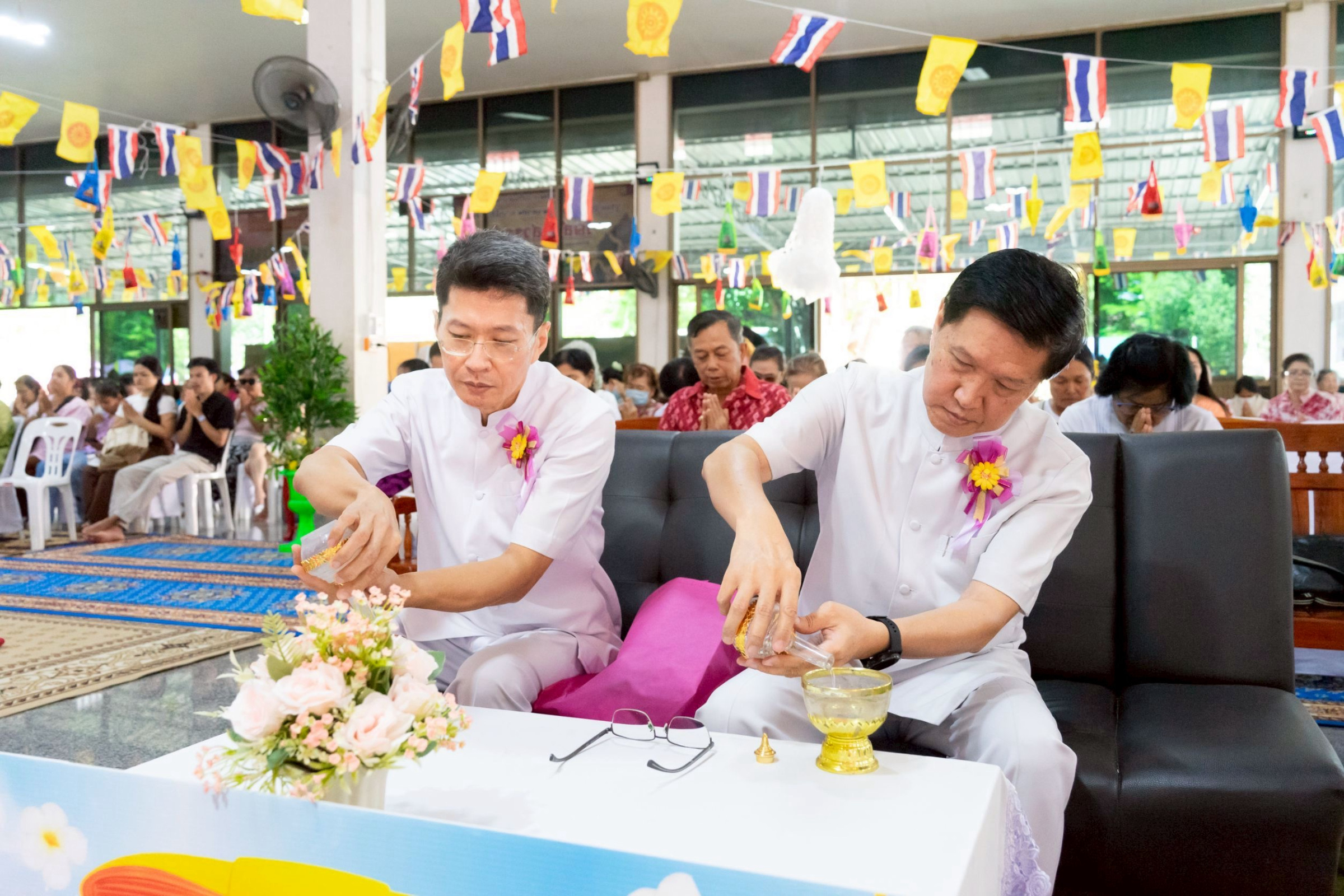 ภาพร่วมพิธีกรรมวัดสวนสวรรค์