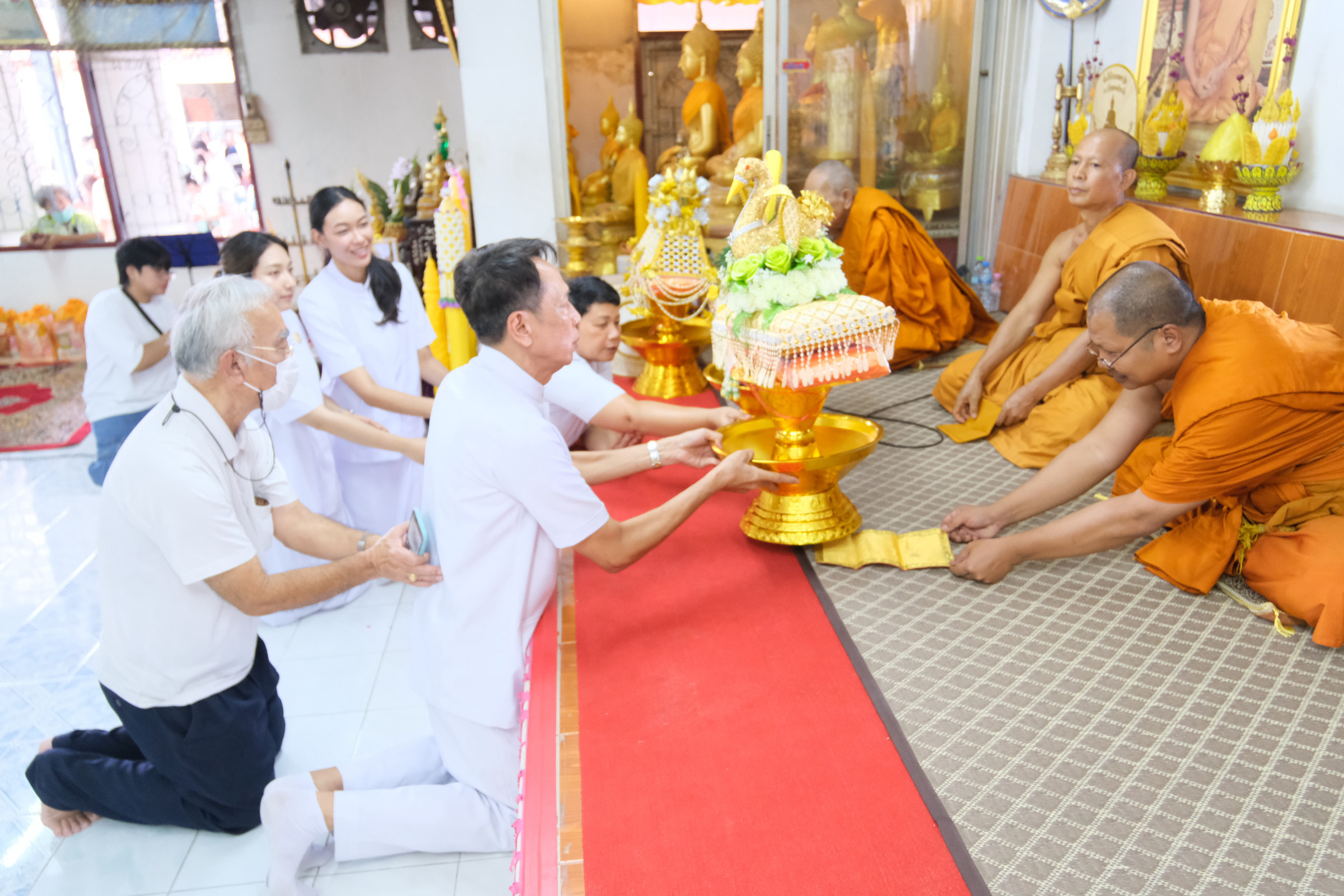 ภาพร่วมพิธีกรรมวัดคลองสายบัว