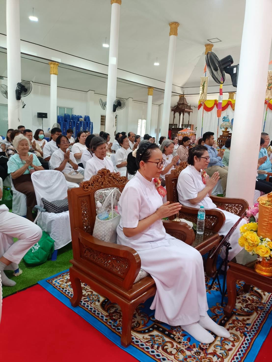 ภาพร่วมพิธีกรรมวัดบ้านม่วง