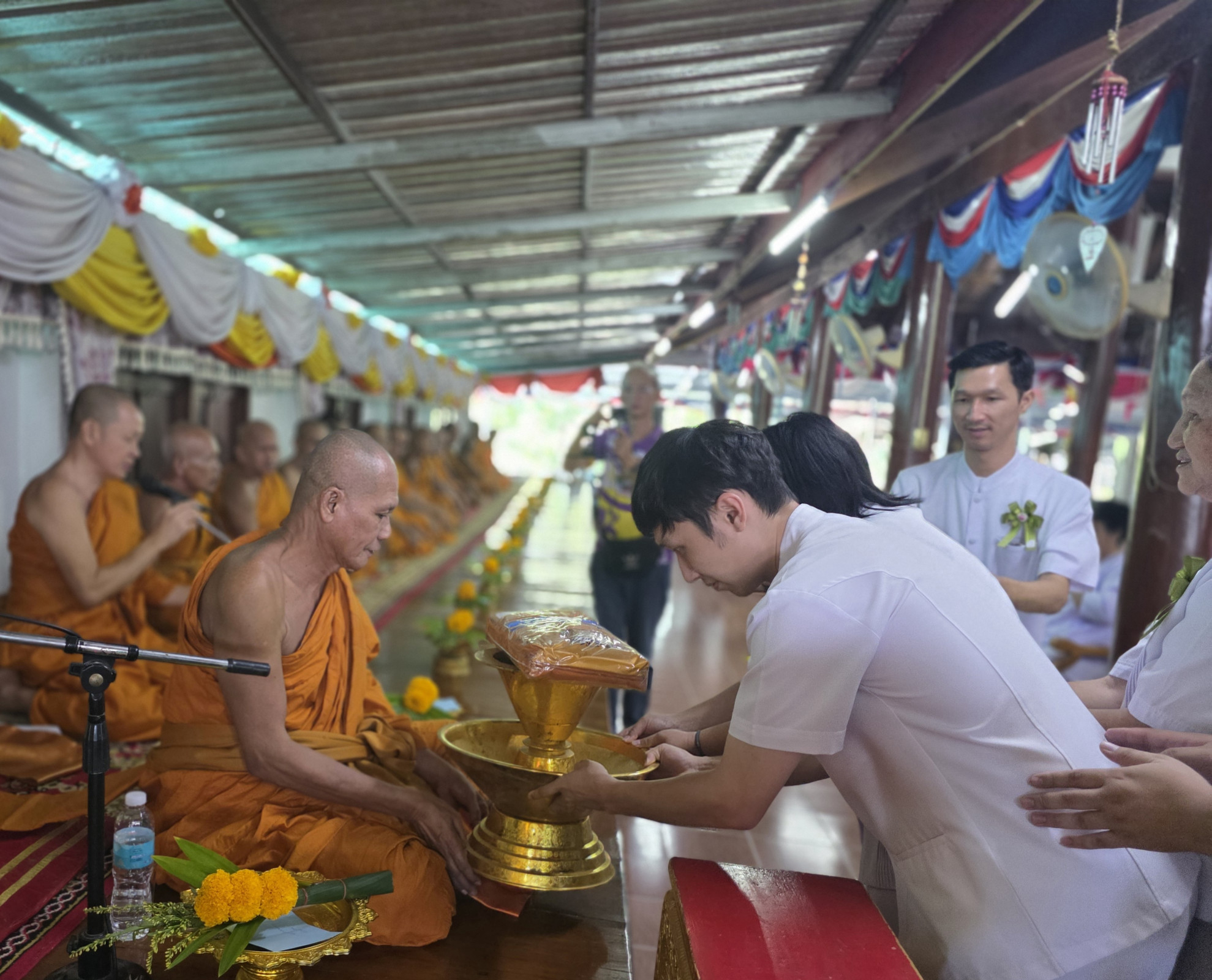 ภาพร่วมพิธีกรรมวัดข่อยใต้