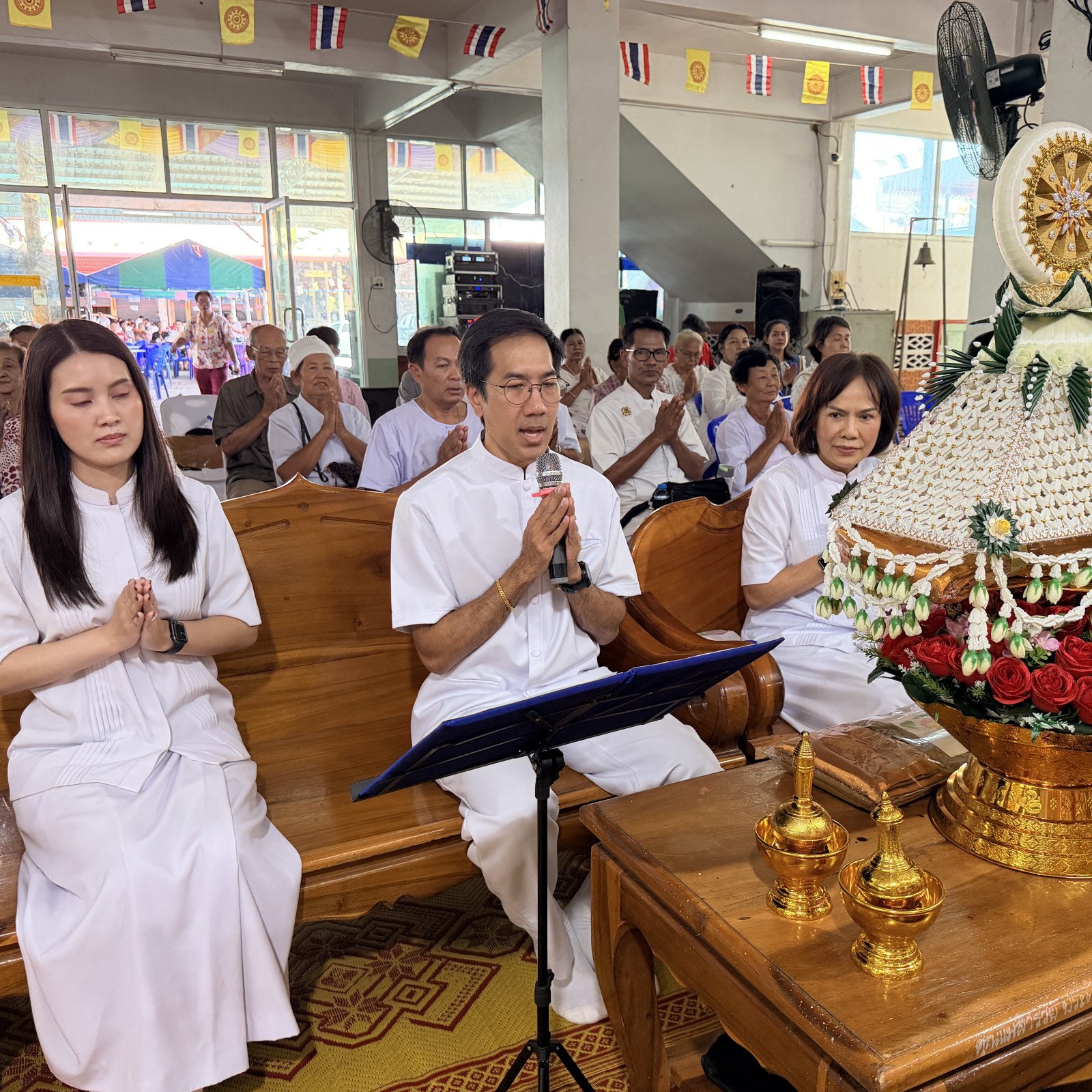 ภาพกล่าวคำถวายกฐินวัดธรรมเจดีย์