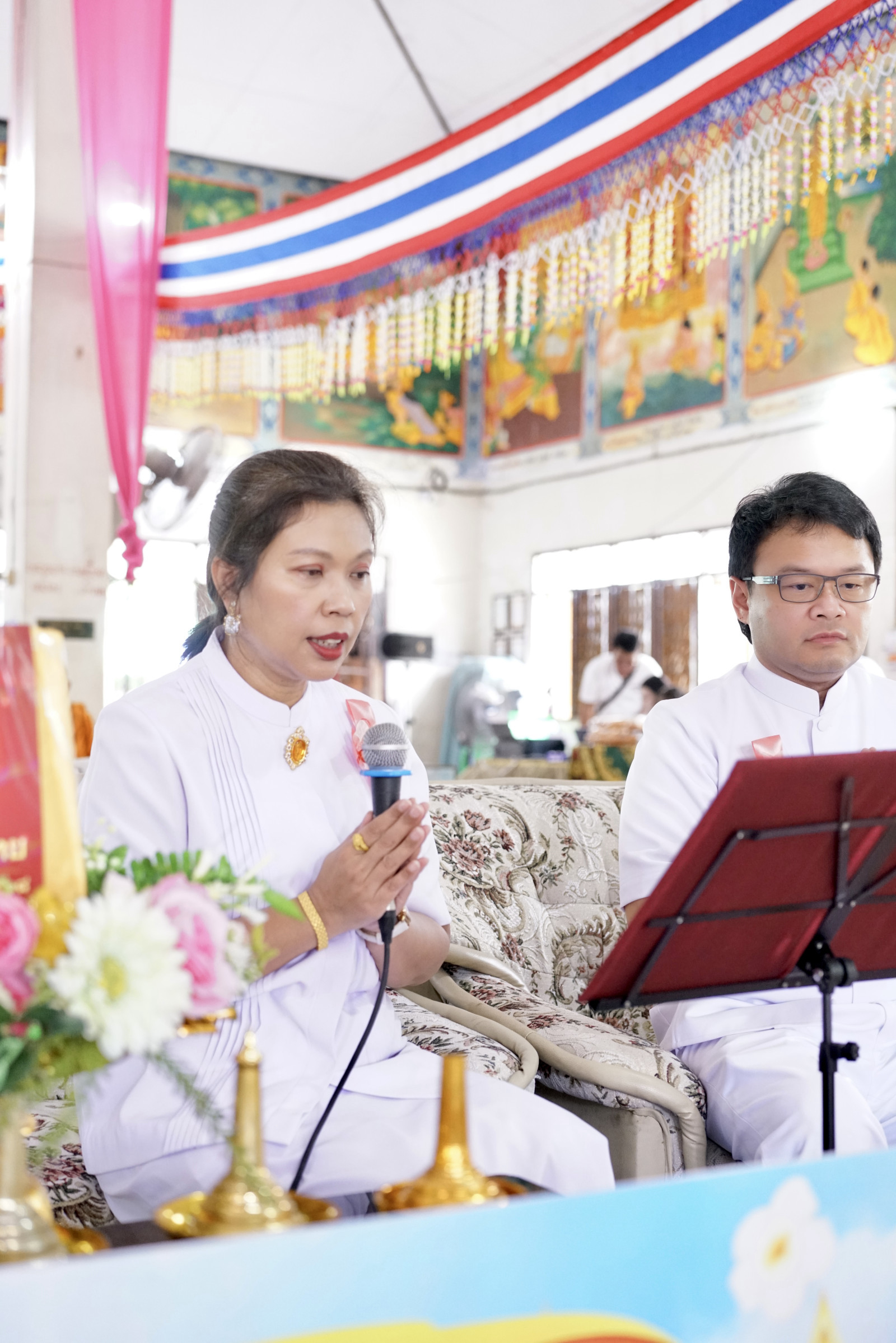 ภาพกล่าวคำถวายกฐินวัดสว่างจิต