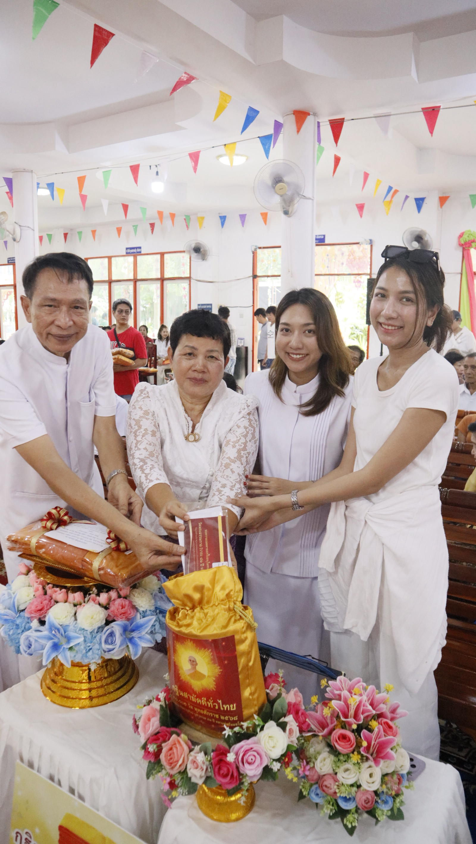 ภาพร่วมพิธีกรรมวัดเขาแก้วธรรมาราม