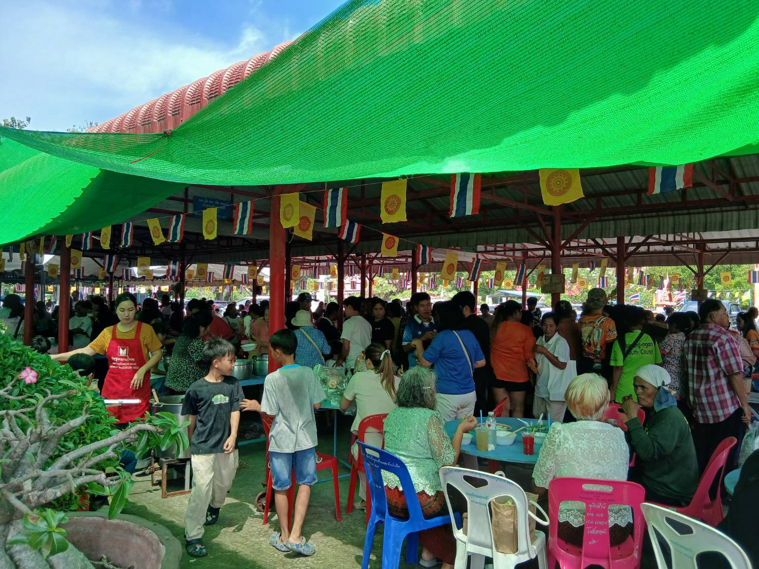 ภาพร่วมพิธีกรรมวัดหนองคล้า