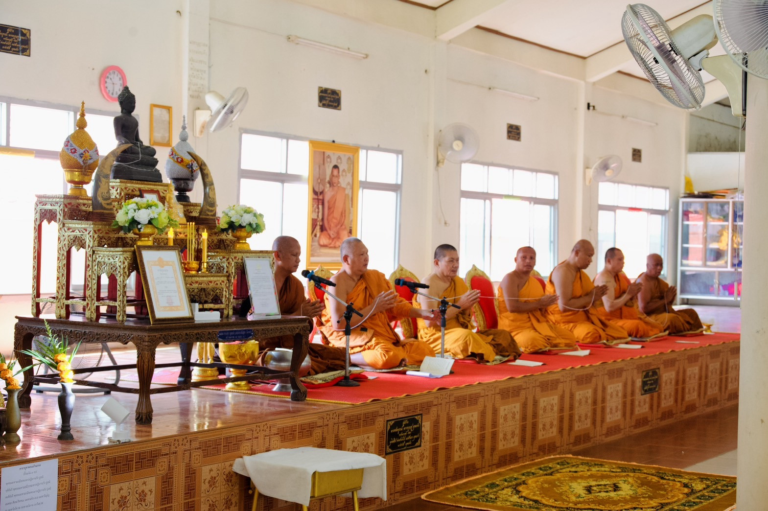 ภาพร่วมพิธีกรรมวัดนิคมซอย25