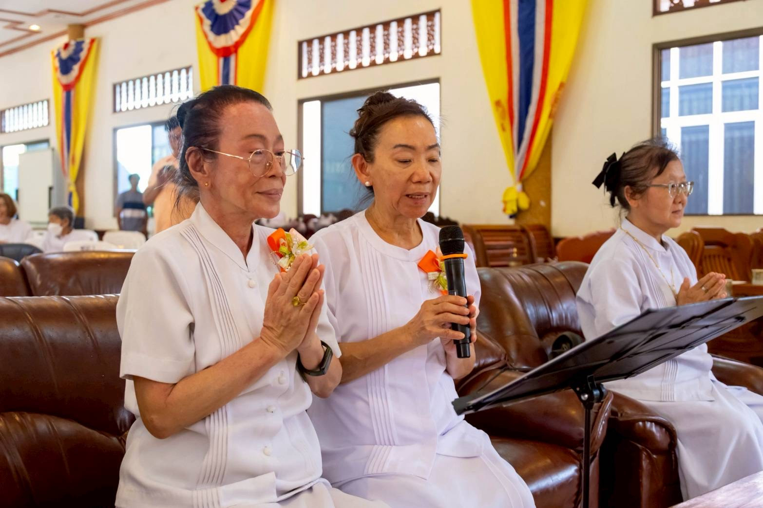 ภาพกล่าวคำถวายกฐินวัดหนองโรง