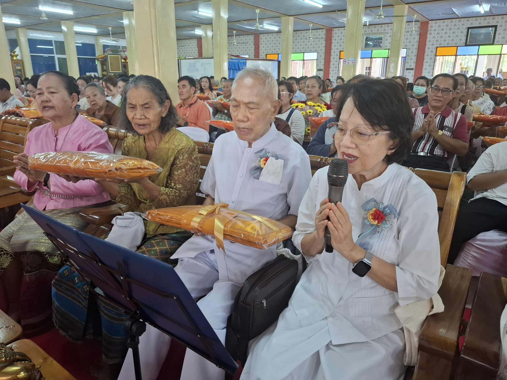 ภาพกล่าวคำถวายกฐินวัดหนองโนใต้