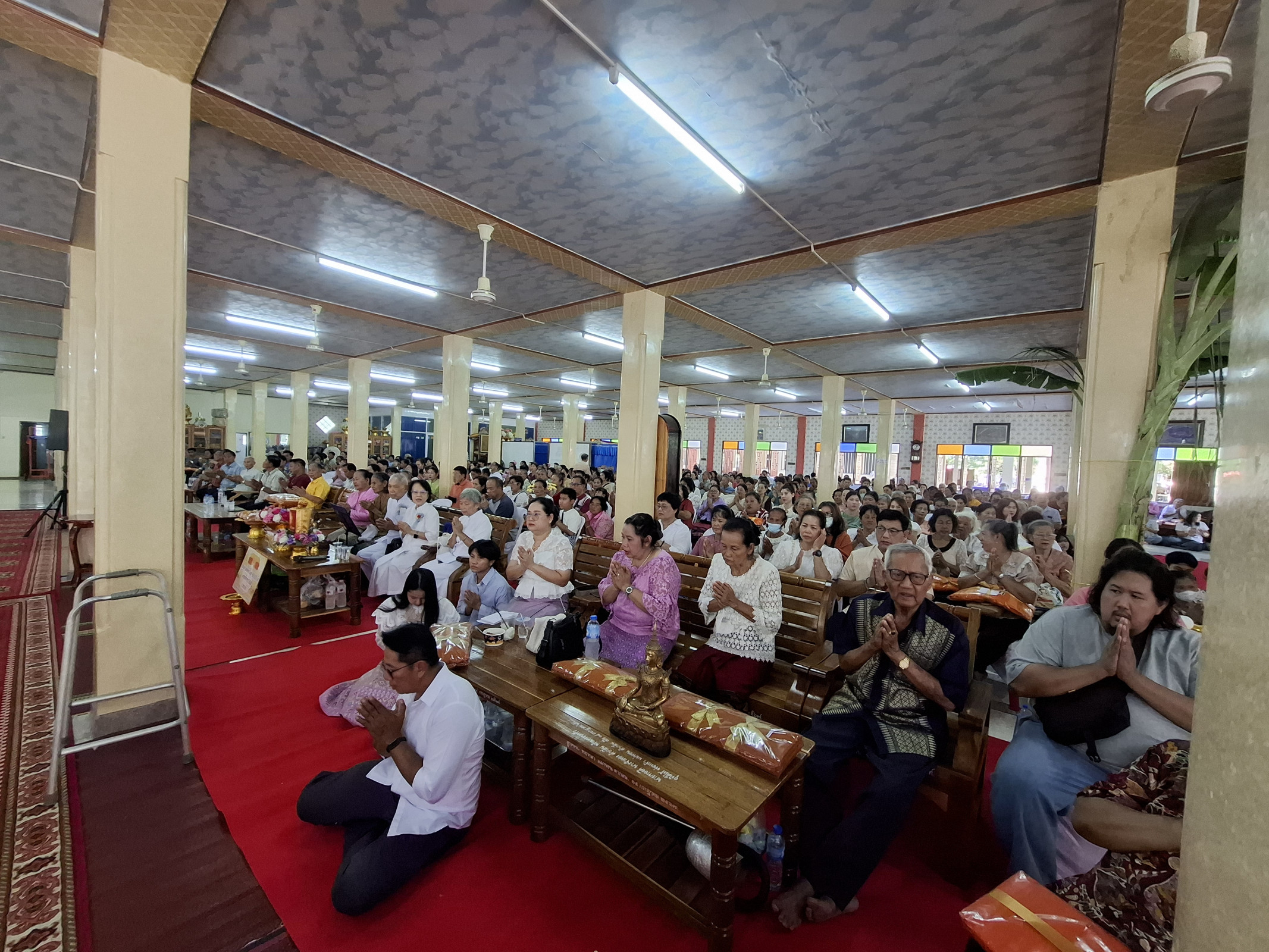 ภาพร่วมพิธีกรรมวัดหนองโนใต้