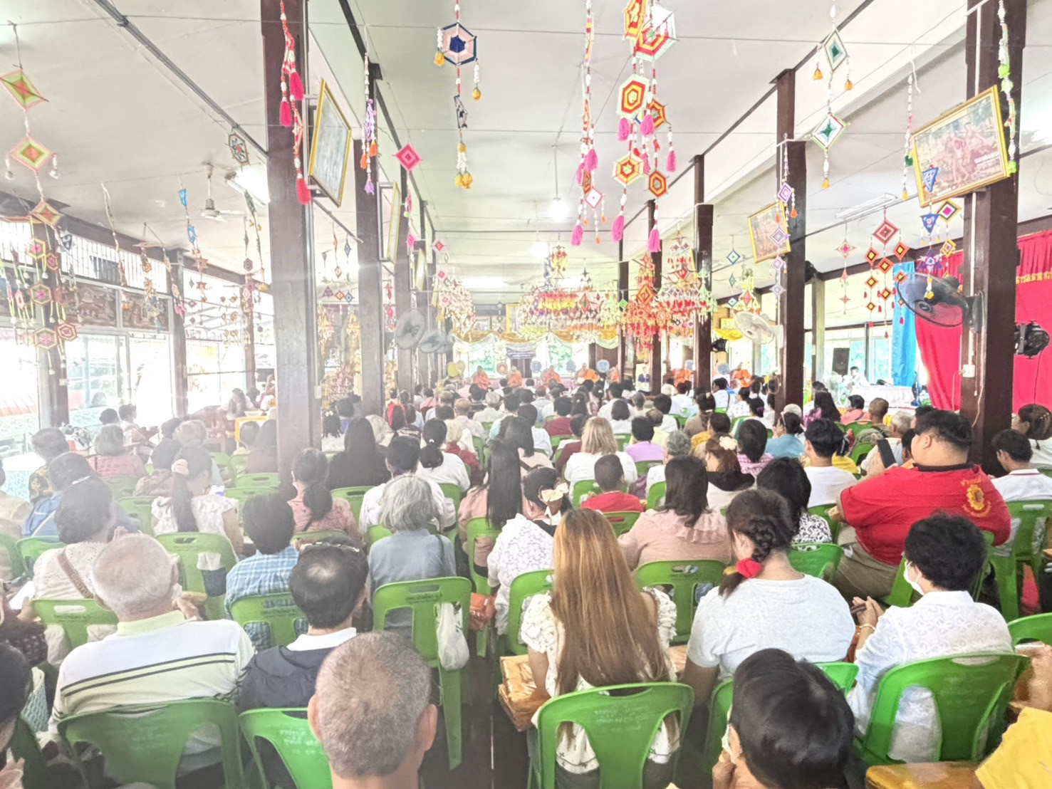 ภาพร่วมพิธีกรรมวัดบ้านโคก