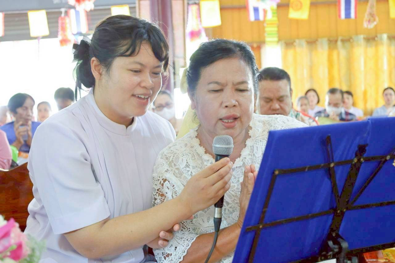 ภาพกล่าวคำถวายกฐินวัดหนองเขศรีมงคล