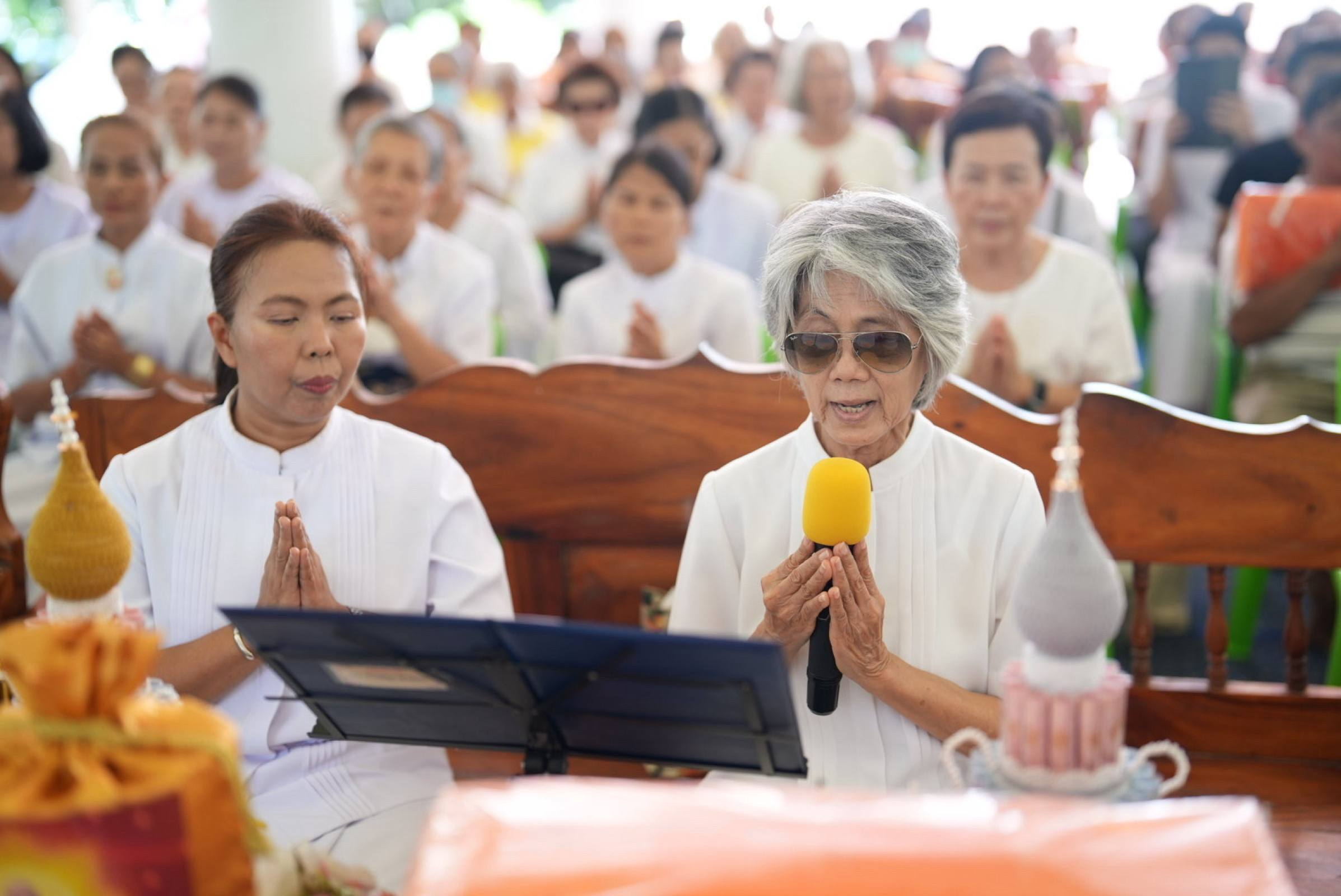 ภาพร่วมพิธีกรรมวัดทับกวาง