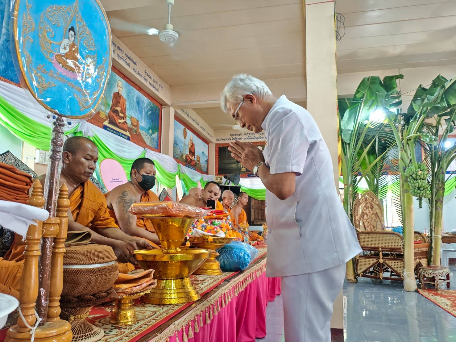 ภาพร่วมพิธีกรรมวัดปางคล้อ
