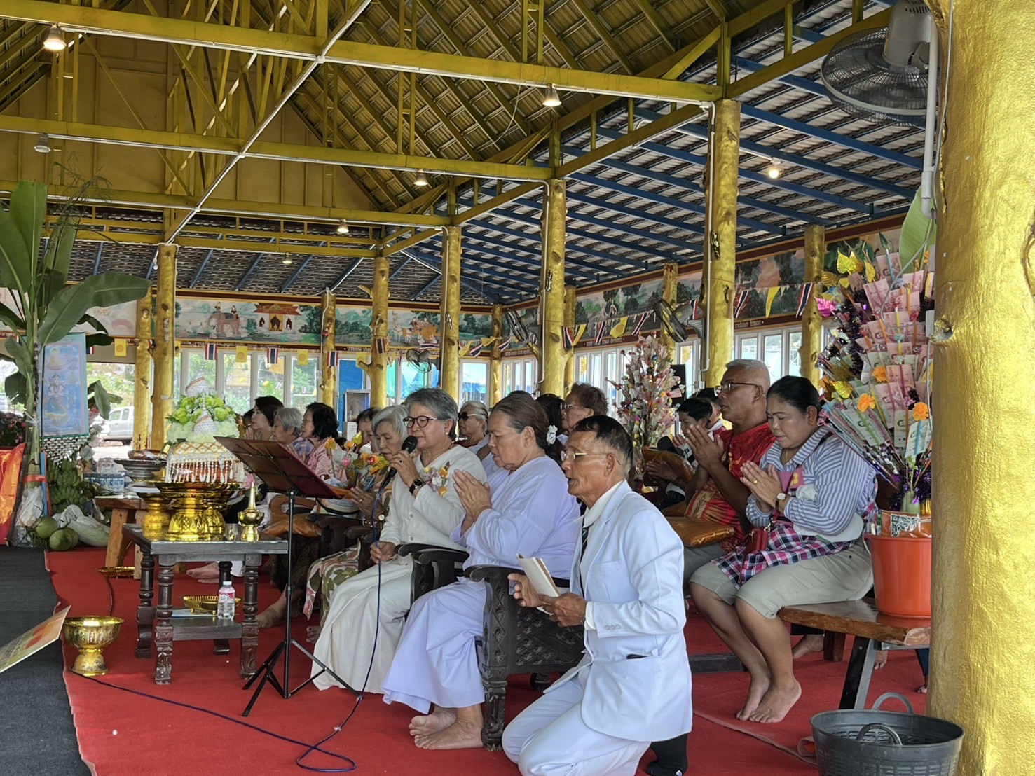 ภาพกล่าวคำถวายกฐินสำนักสงฆ์บุญเลิศ