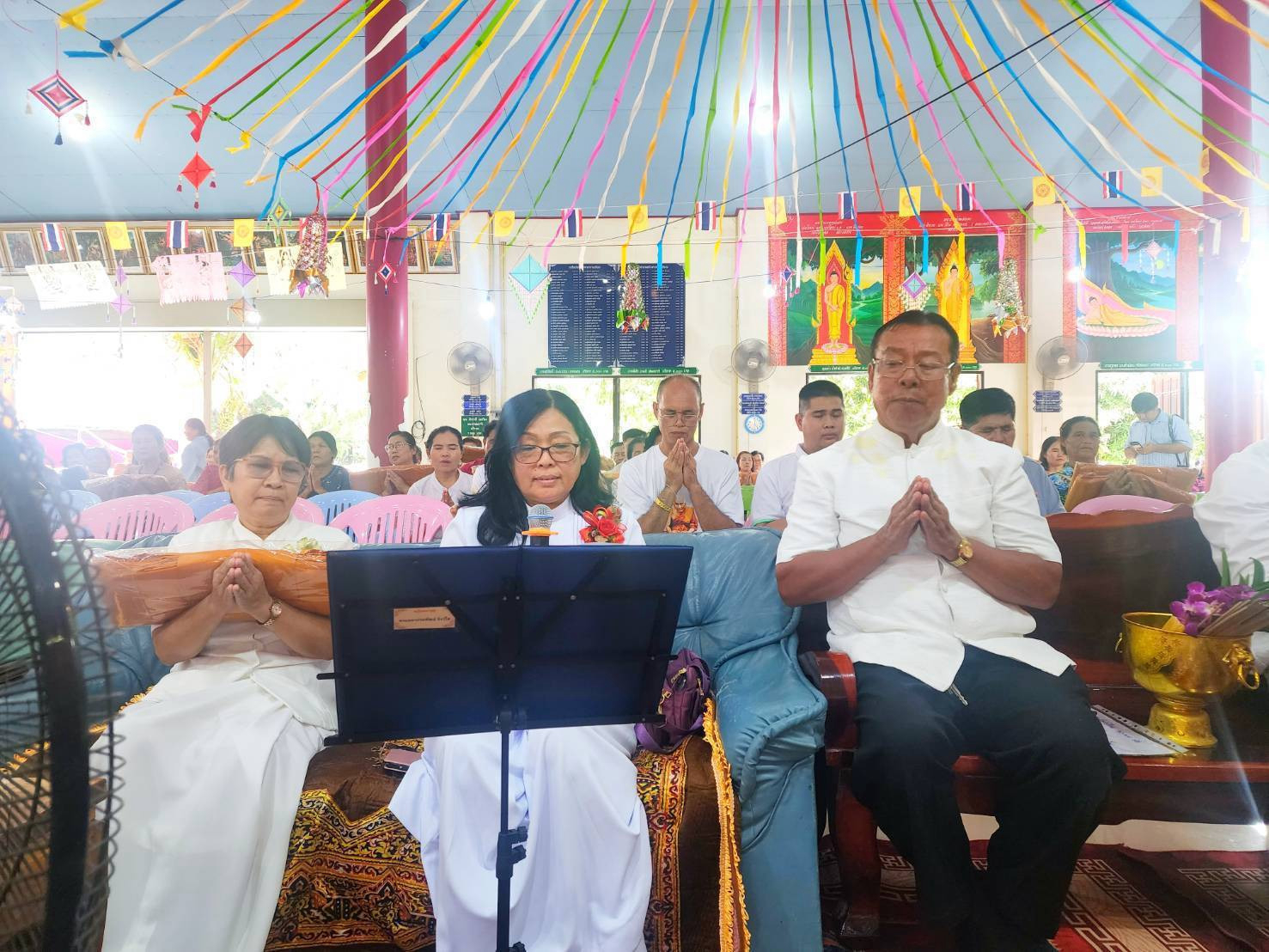 ภาพกล่าวคำถวายกฐินวัดหนองน้อย