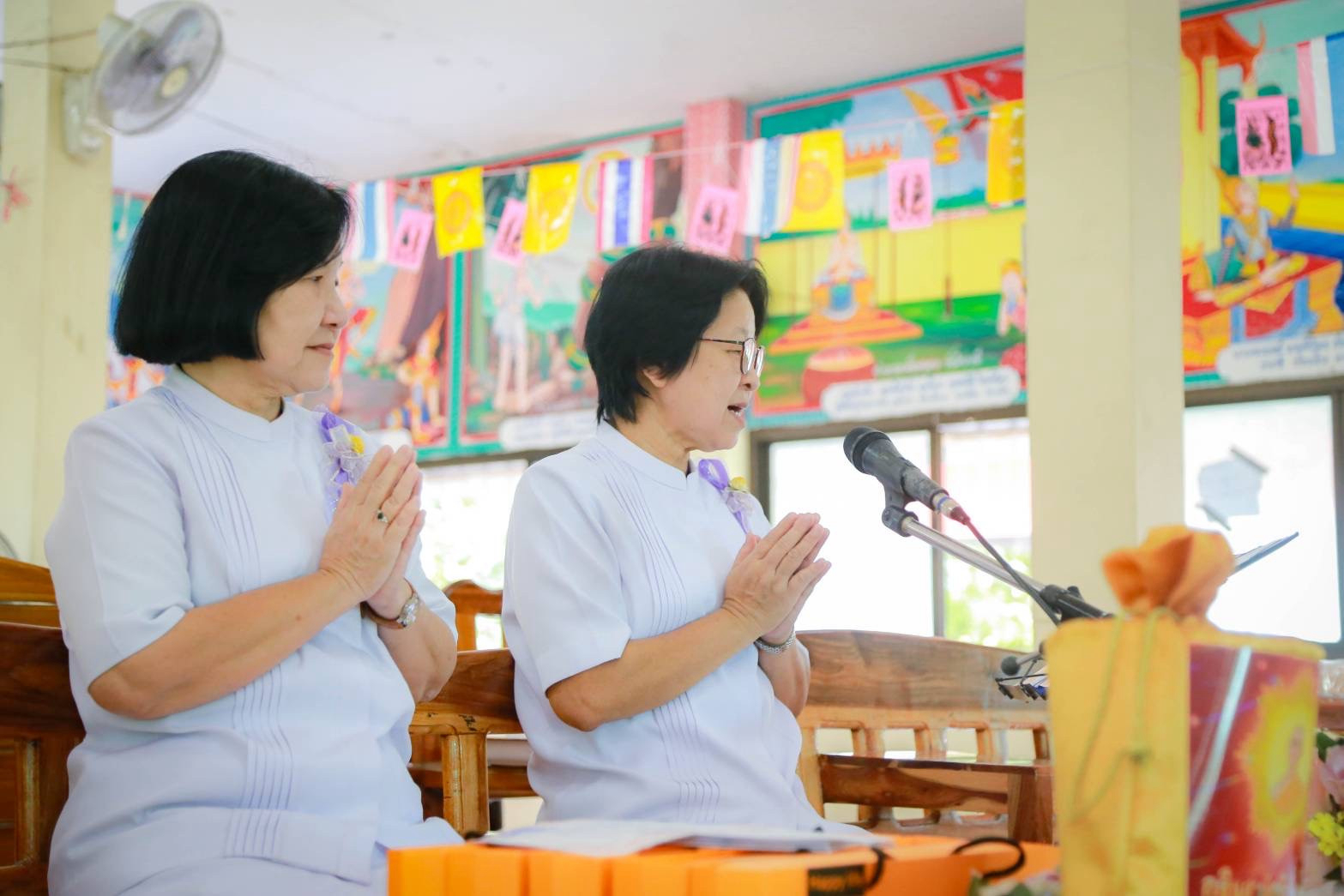 ภาพกล่าวคำถวายกฐินวัดหนองเอี่ยว